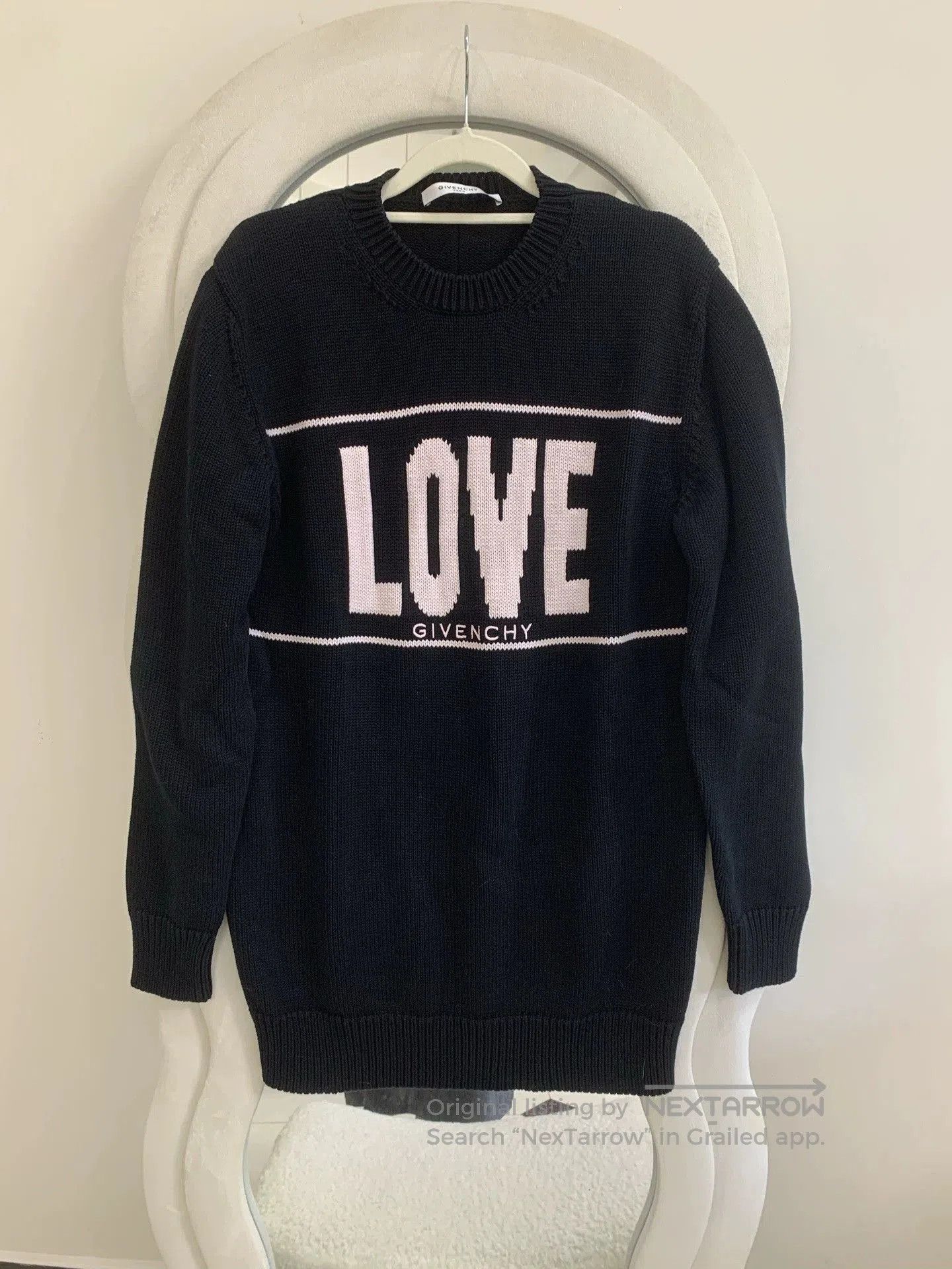 Givenchy Givenchy Women's LOVE Knit Sweater XS. Size US XS / EU 42 / 0 - 2 Thumbnail