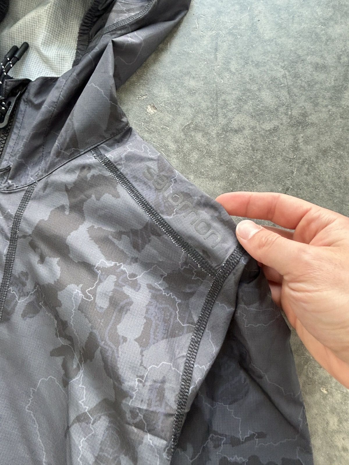 Salomon Salomon Outlife Packable Windbreaker Jacket Size US M / EU 48-50 / 2 - 3 Thumbnail