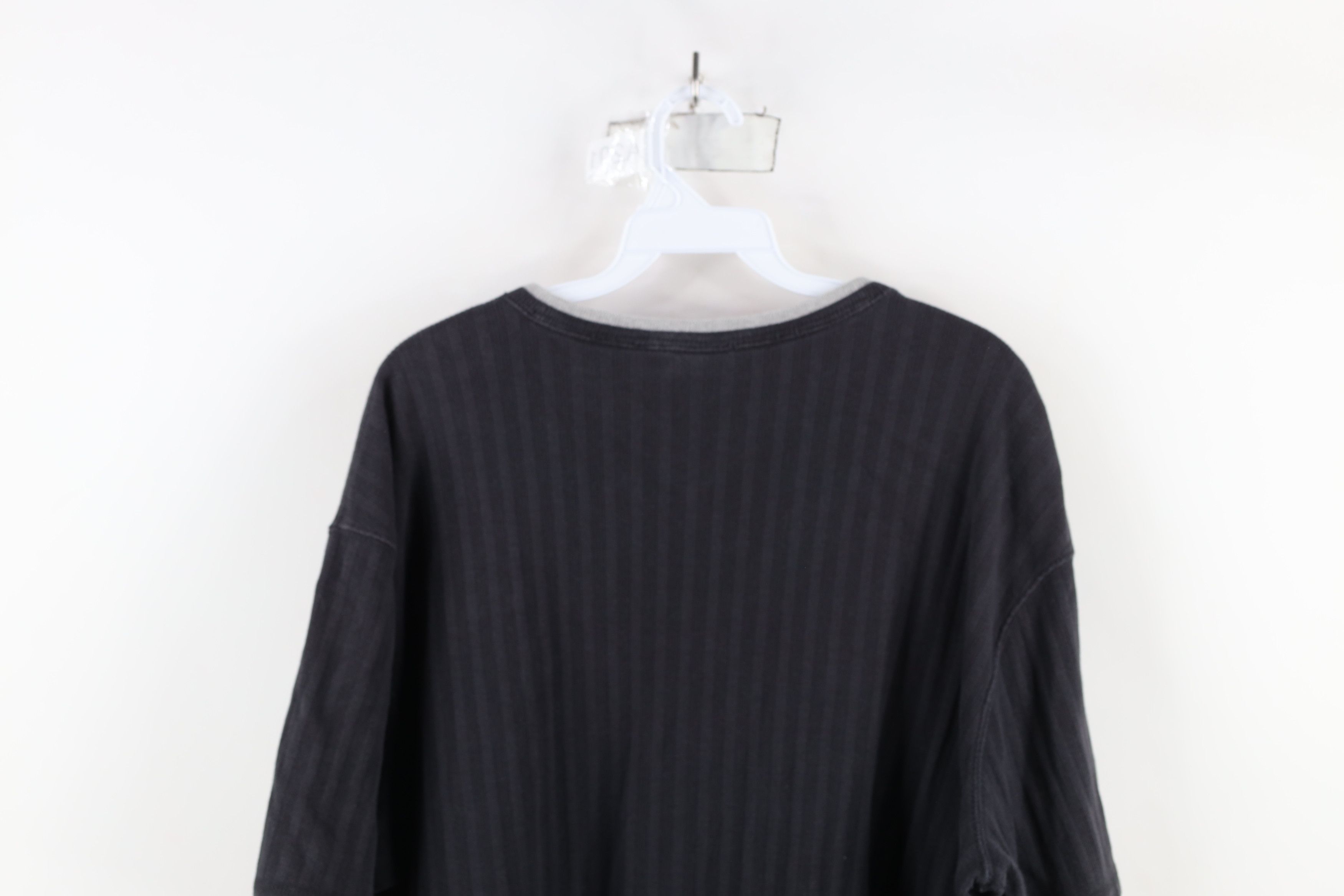 Tommy Hilfiger × Vintage Vintage 90s Tommy Hilfiger Ribbed Knit V-Neck T-Shirt Black Size US XL / EU 56 / 4 - 10 Thumbnail