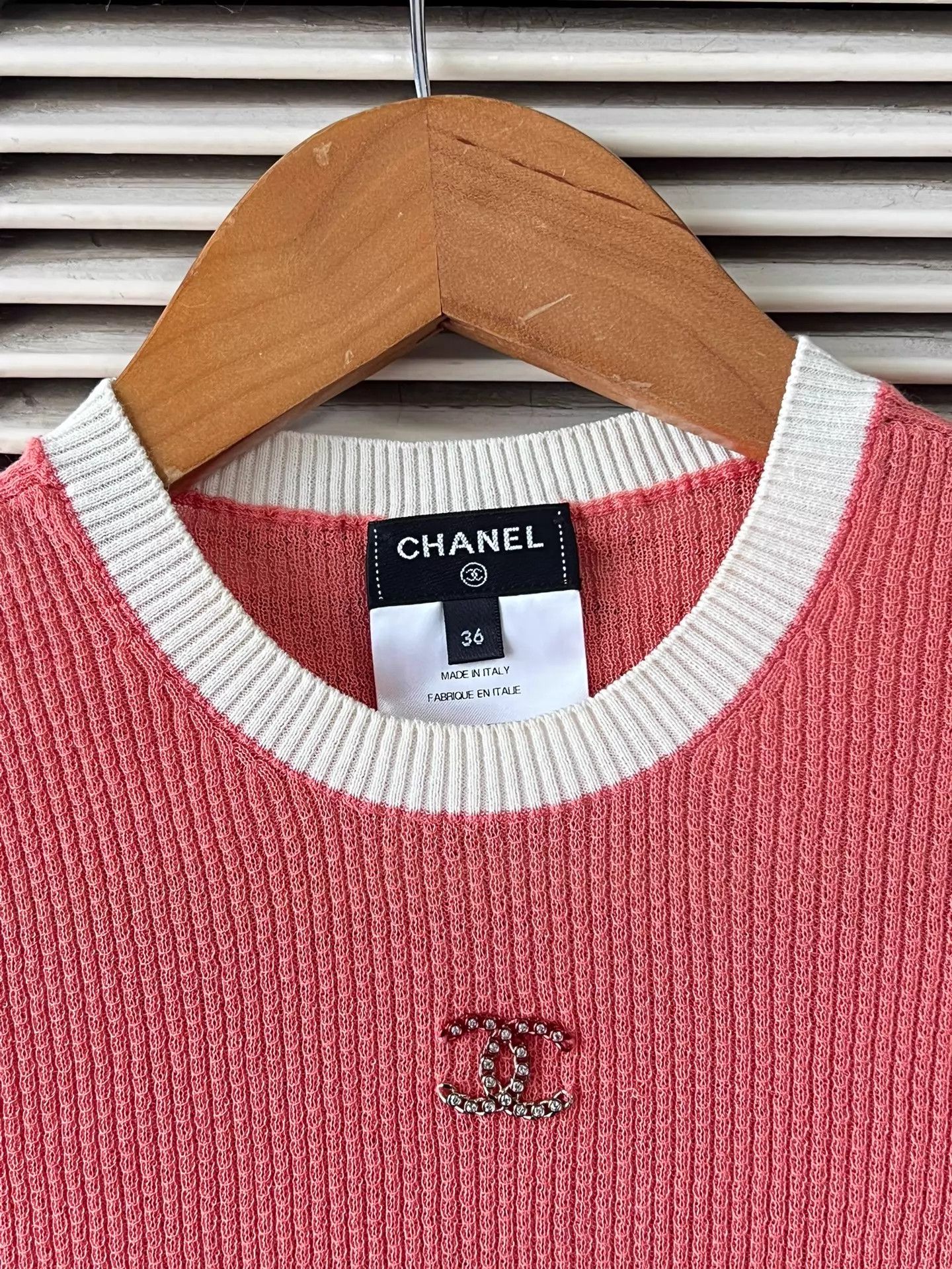 Chanel Chanel orange knit short-sleeve top 36 CC crystal logo Size XS / US 0-2 / IT 36-38 - 3 Thumbnail