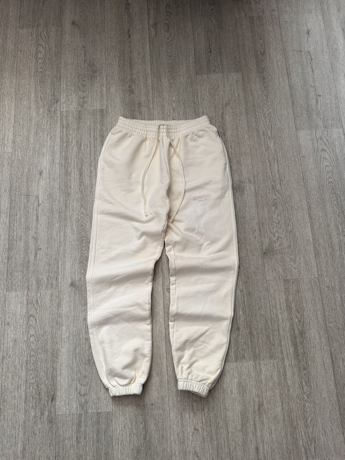 Represent Clo. Represent Beige Logo Sweatpants Size US 28 / EU 44 - 1 Thumbnail