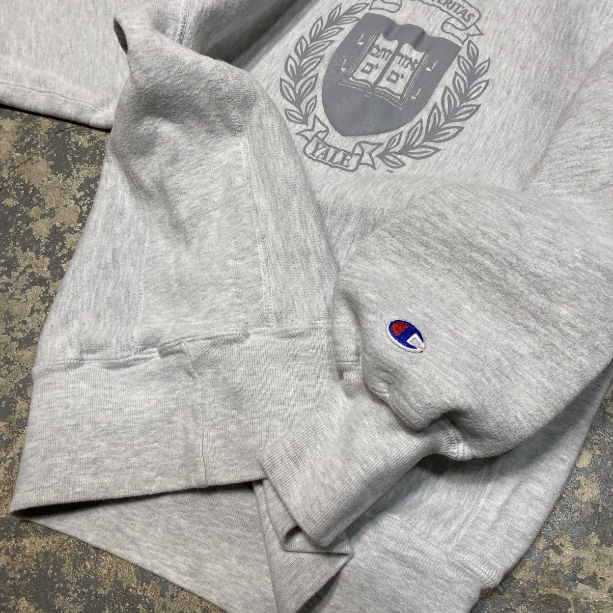 Champion × Vintage Vintage Yale Champion Reverse Weave Sweatshirt 90s Size US M / EU 48-50 / 2 - 15 Thumbnail
