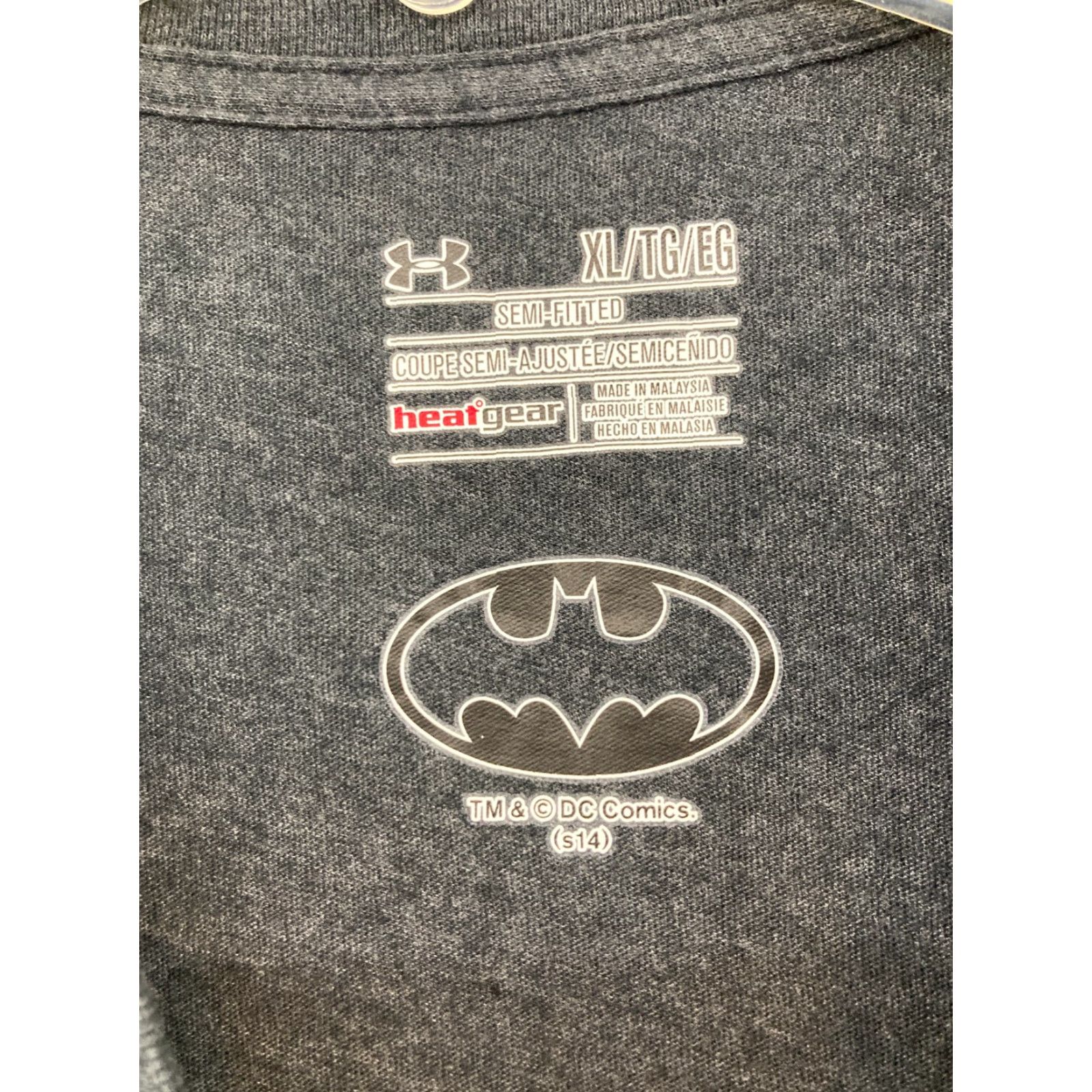 Under Armour Under Armour Womens Shirt XL Gray Batman HeatGear Crew Neck Short Sleeve Pullover Slim Fit Regular Size T-Shirt Comics Logo Size XL / US 12-14 / IT 48-50 - 7 Thumbnail