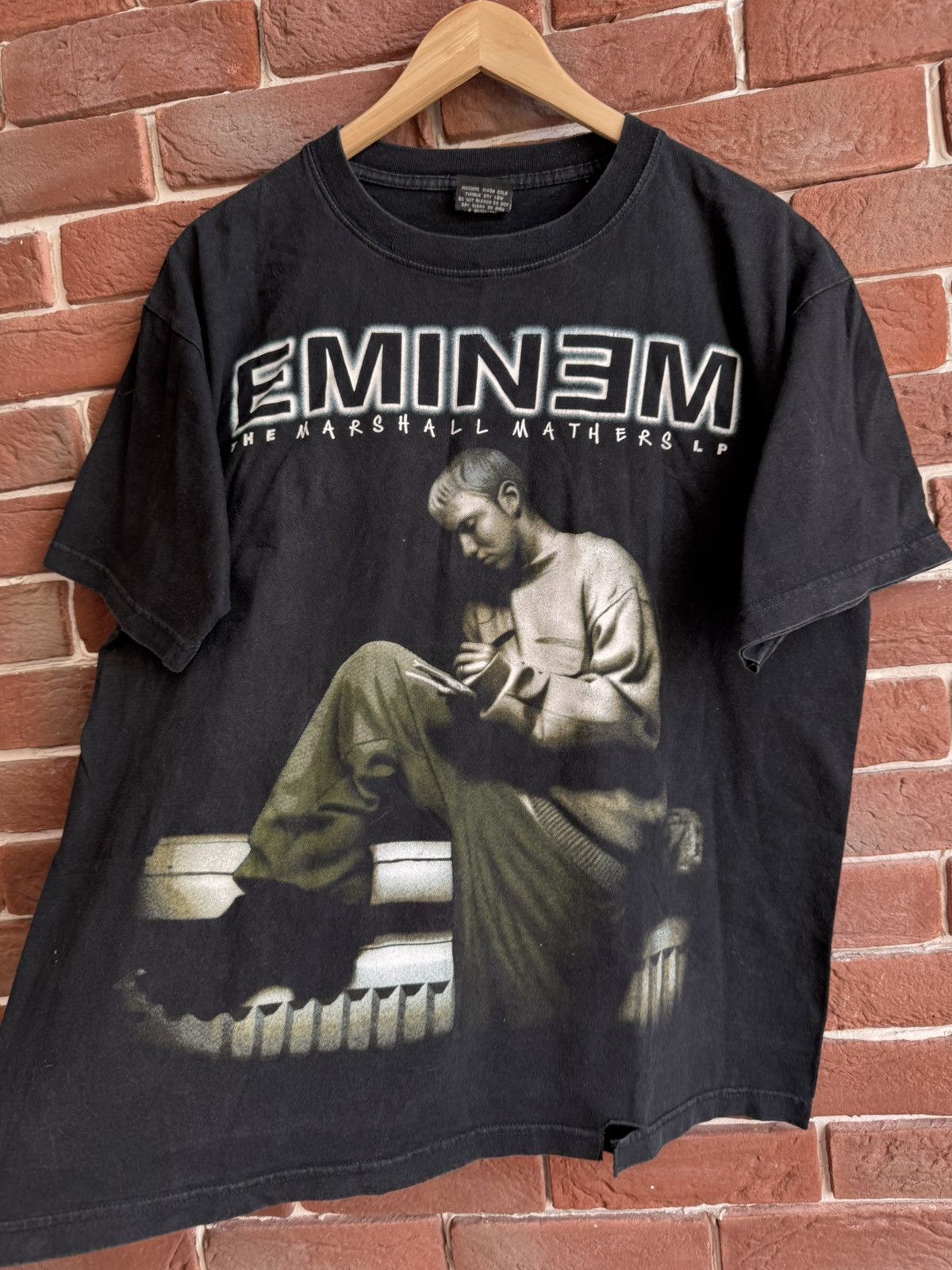 Eminem Rare Vintage Y2K Eminem Marshall Rap Band Tshirt 00s D12 Size US L / EU 52-54 / 3 - 3 Thumbnail