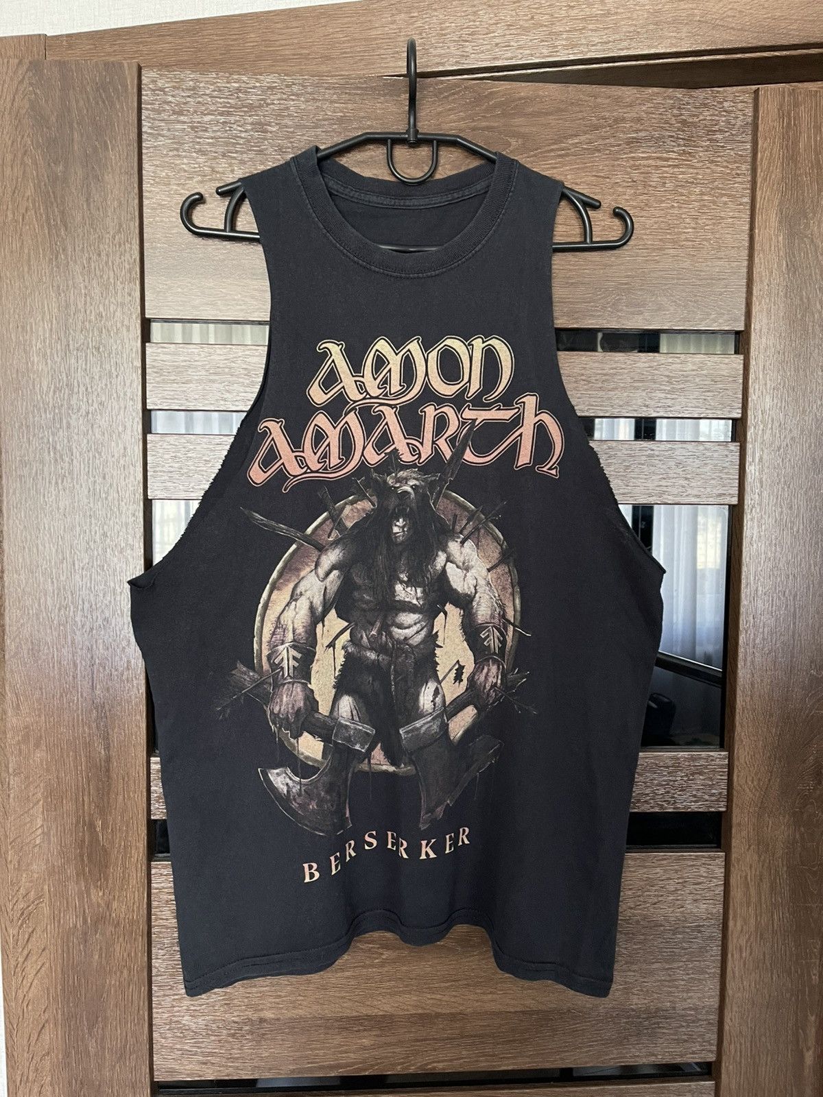 Band Tees Amon Amarth Berserker Vintage Rock Band T-Shirt Tee Tank Top Size US L / EU 52-54 / 3 - 1 Thumbnail