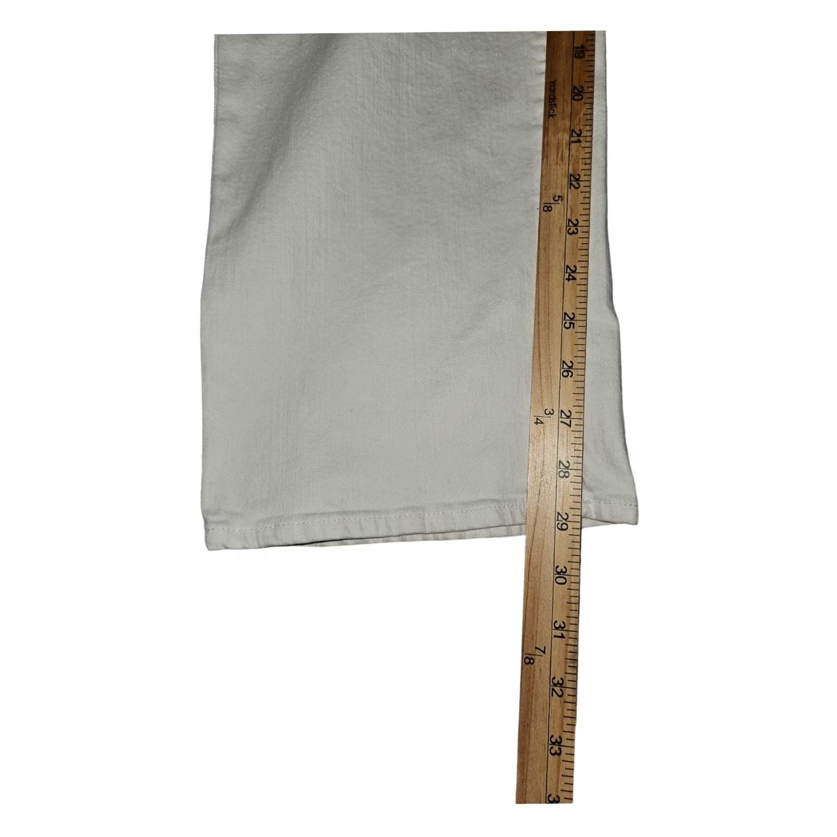 Vintage L.L. Bean Jeans 18W Women's Classic Fit White Straight 5-Pocket Denim Stretch Zip Button High Rise Plus Size Size 40" / US 18 - 4 Thumbnail