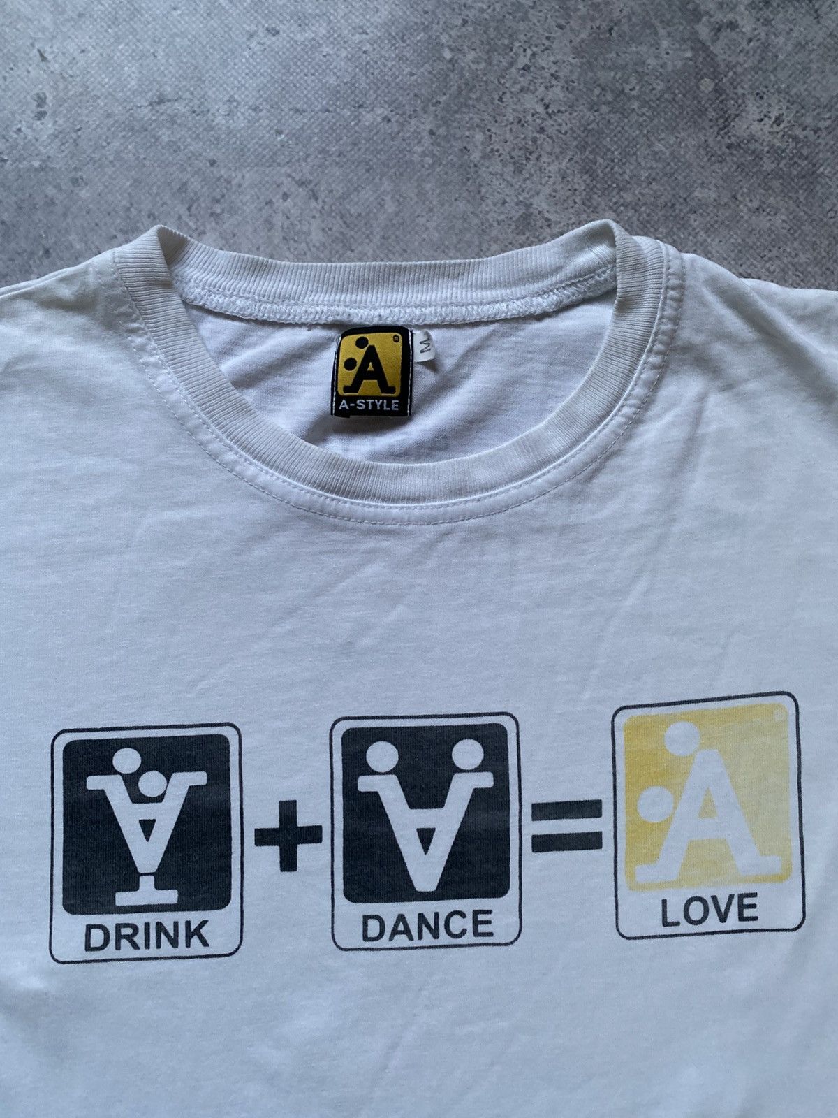 Other Vintage A-Style Drink Dance Love T-Shirt Humor Size M Rare Size US M / EU 48-50 / 2 - 2 Thumbnail