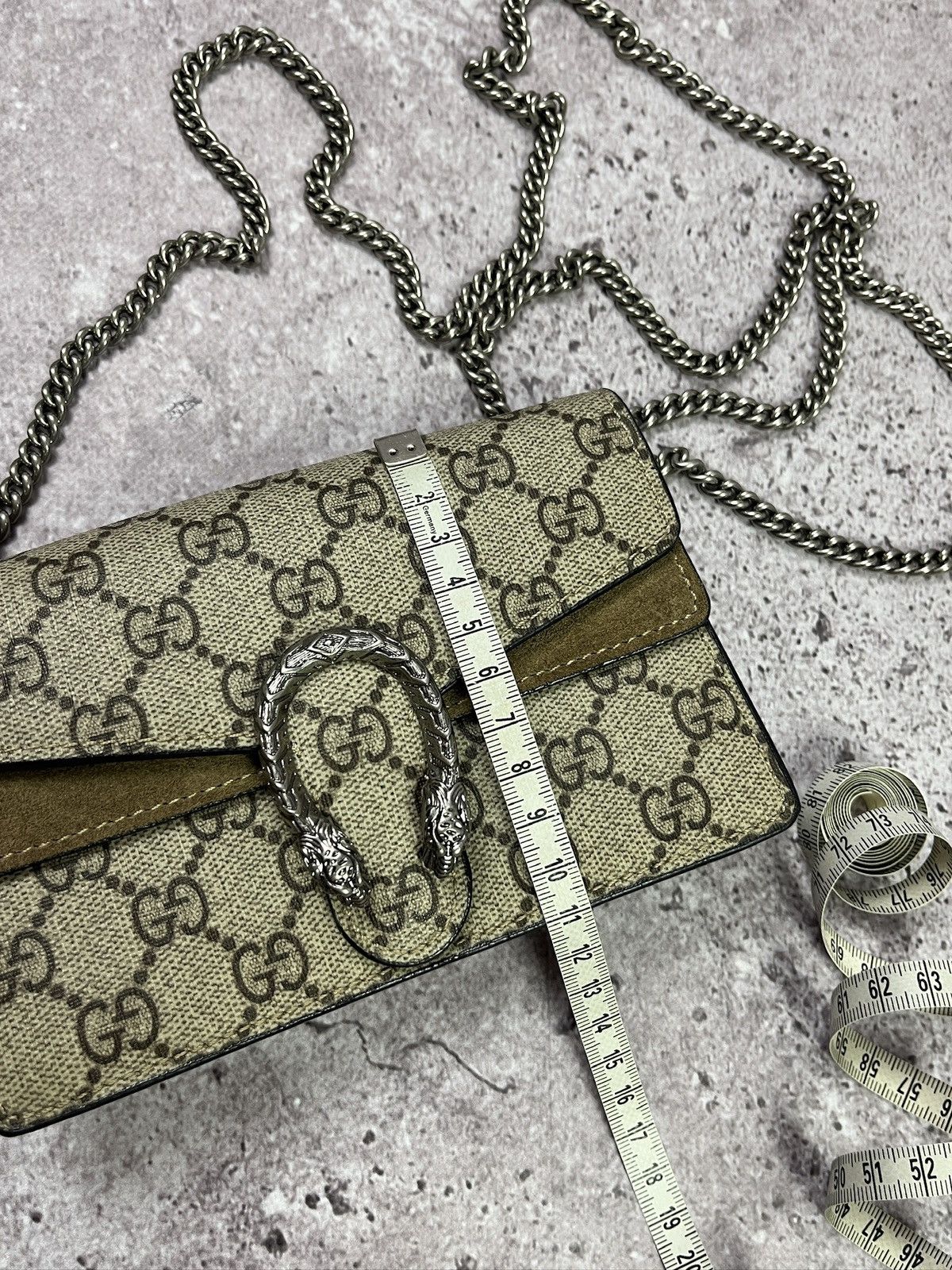 Gucci Gucci 🇮🇹 Dionysus Super Mini GG Supreme ChainBag Beige Suede Size ONE SIZE - 22 Thumbnail