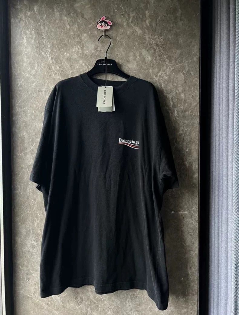 Balenciaga Balenciaga Coca-Cola Short Sleeve + M Size Size US M / EU 48-50 / 2 - 1 Thumbnail