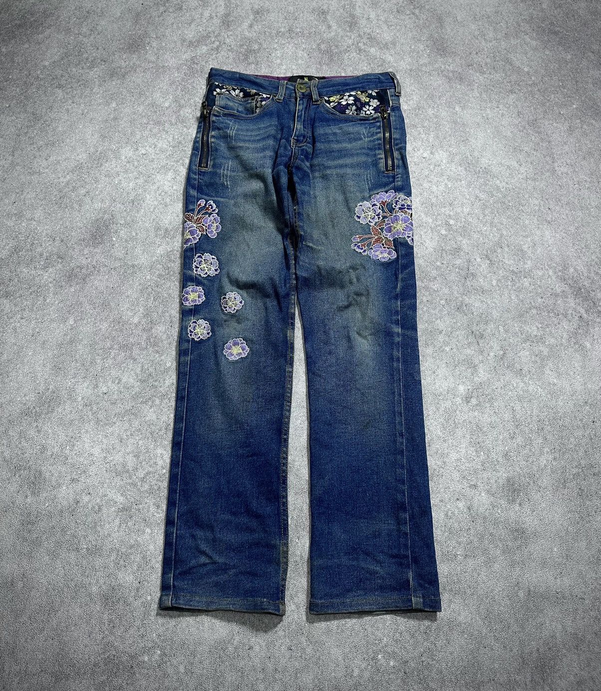 Japanese Brand Japanes Brand Embroidery Karakuri Style Jeans Size US 28 / EU 44 - 1 Thumbnail