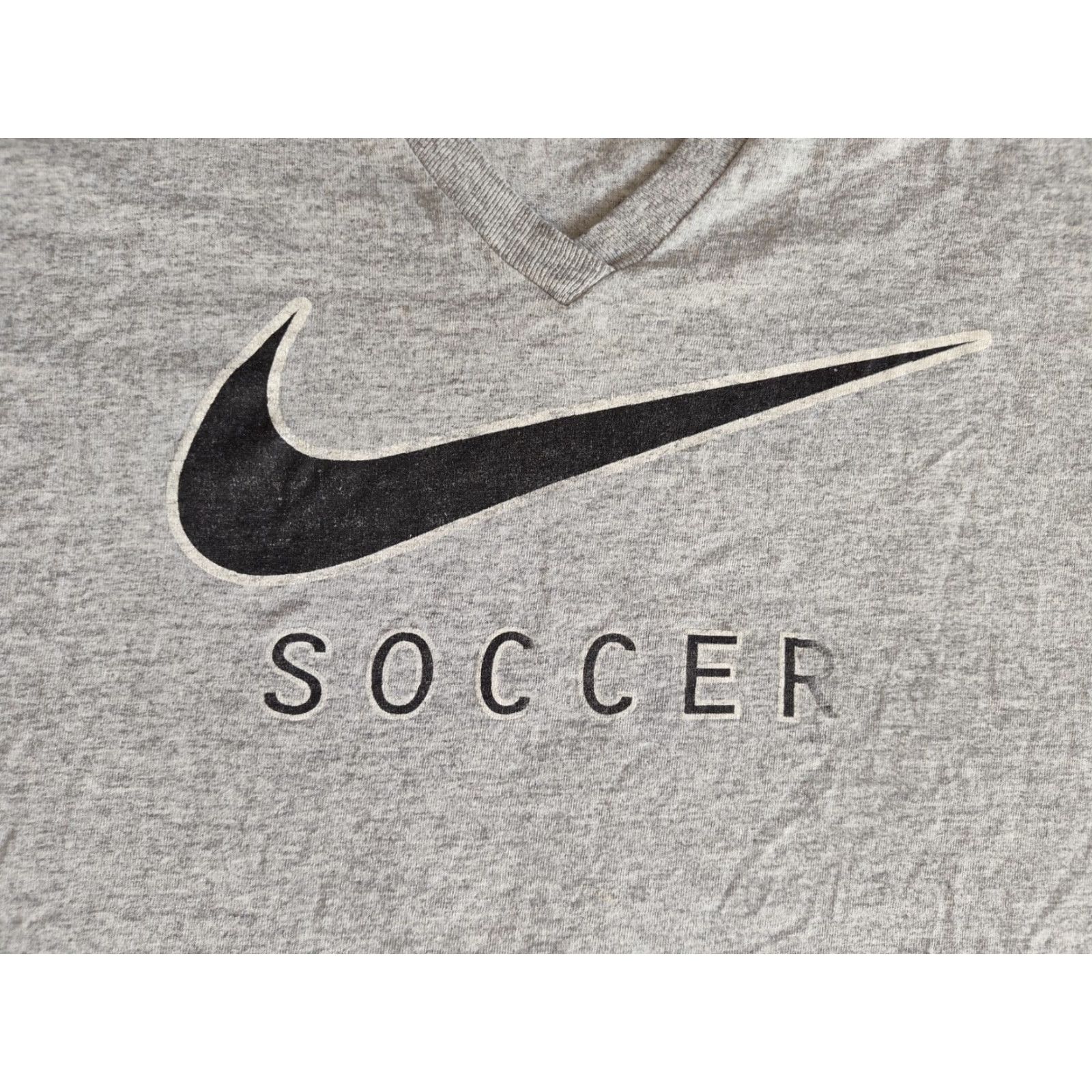 Nike VINTAGE Nike Shirt Mens T-Shirt Gray Short Sleeve V-Neck Large USA Made Cotton USA Mens Size US L / EU 52-54 / 3 - 3 Thumbnail
