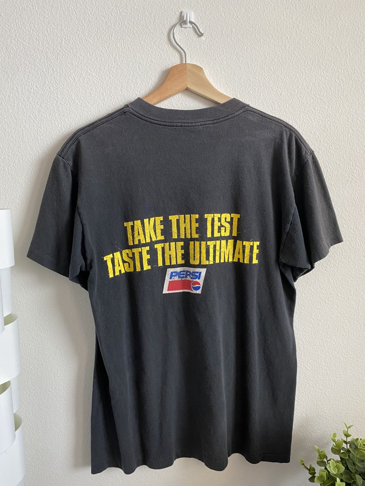 Vintage Vintage 90s Pepsi Challenge Tee Size US M / EU 48-50 / 2 - 2 Thumbnail