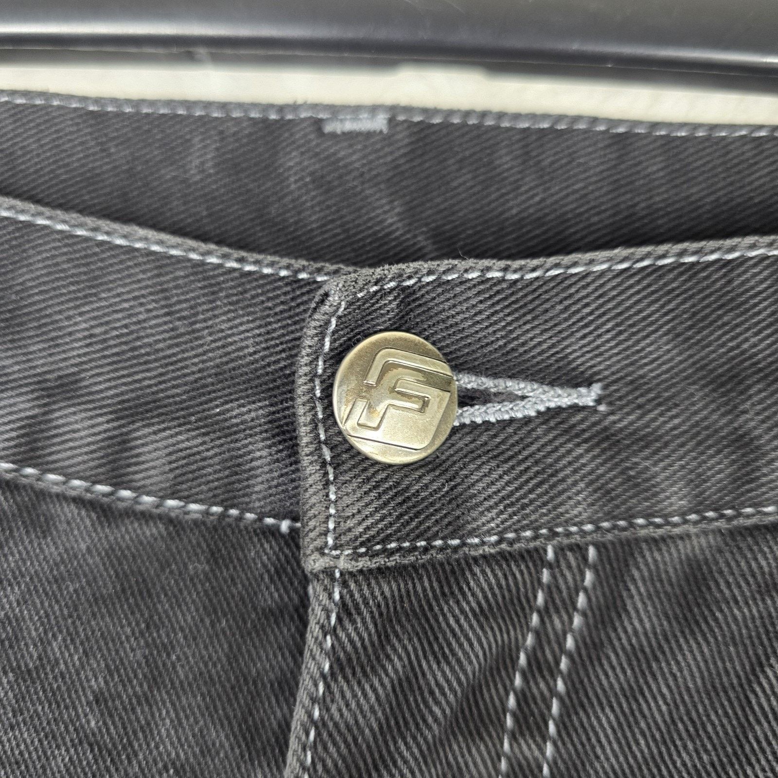 Fubu Vtg Fubu Women's Jeans Size 11/12 Black Denim 30x31 Y2K Size 34" / US 12 / IT 48 - 5 Thumbnail