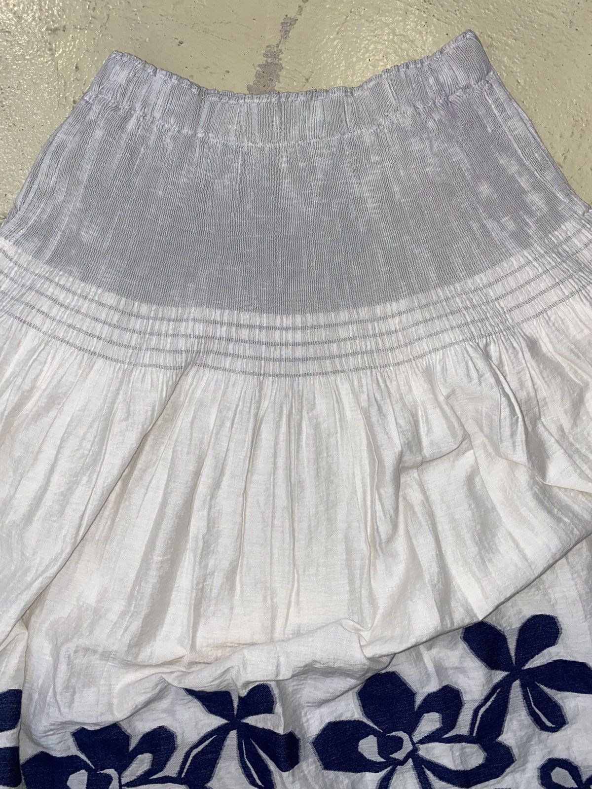 Issey Miyake Issey Miyake Midi Skirt Floral Rare Design Size 26" / US 2 / IT 38 - 4 Thumbnail