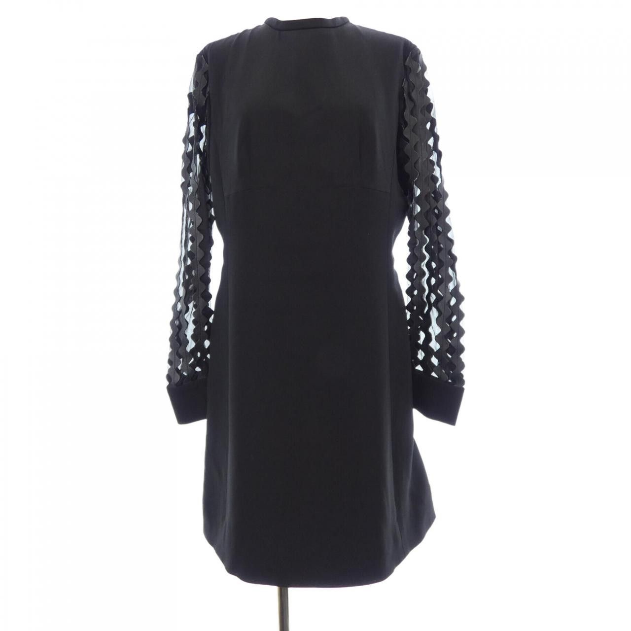 Louis Vuitton Louis Vuitton Louis Vuitton Silk Dress Textile Dresses F8DR79QAV DUTY FREE for USA Size ONE SIZE - 1 Thumbnail