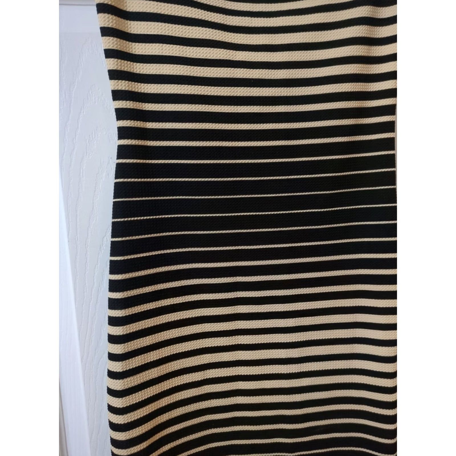 Vintage Star Brat Dress Off Shoulder Body Con Striped Midi Size M Black Tan Womens Short Sleeves Stretch Casual Summer Stars Pattern Size M / US 6-8 / IT 42-44 - 2 Thumbnail
