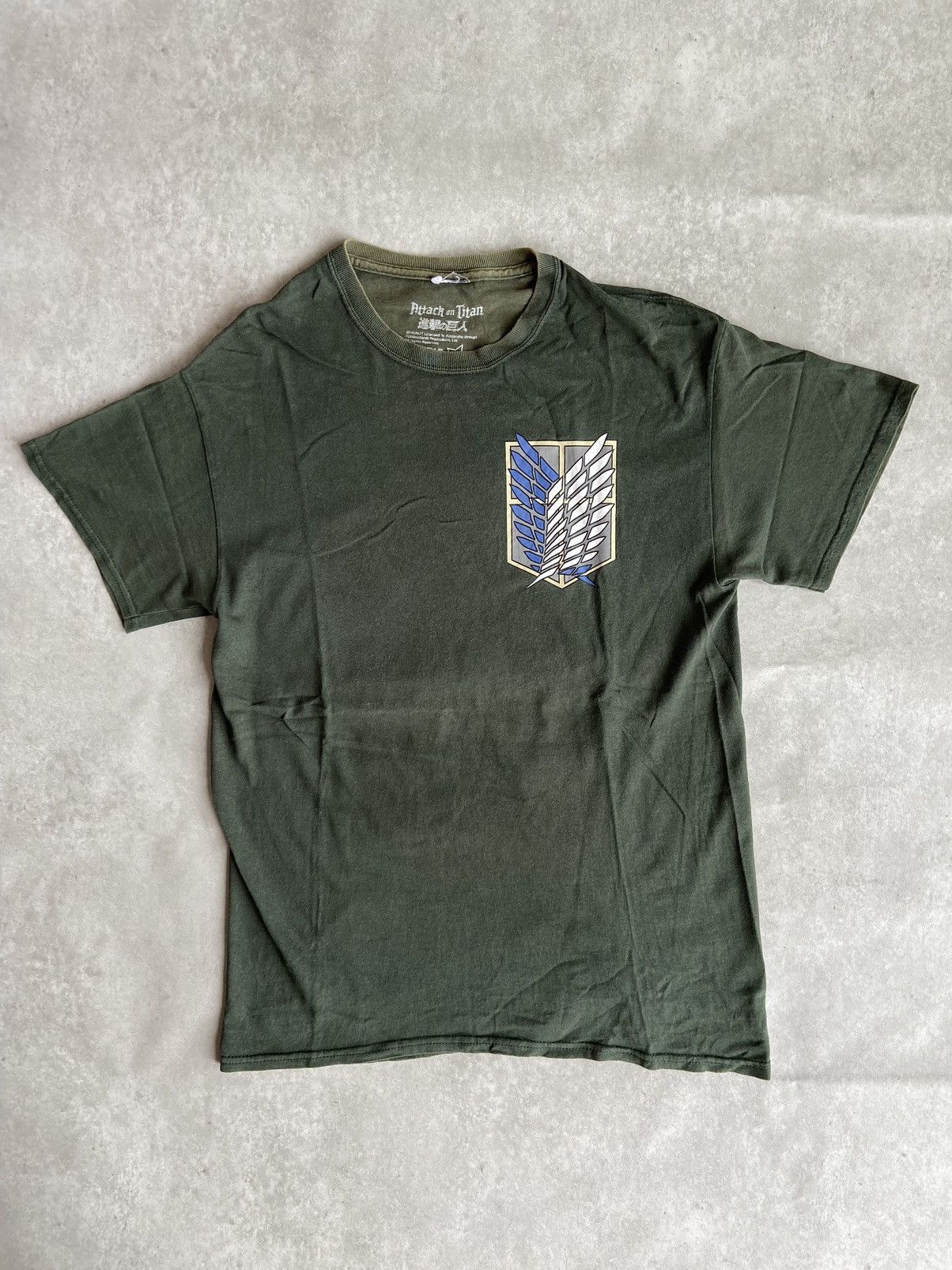 Anime × Ripple Junction × Vintage RARE Attack on Titan Levi Logo T-shirt Size US M / EU 48-50 / 2 - 1 Thumbnail