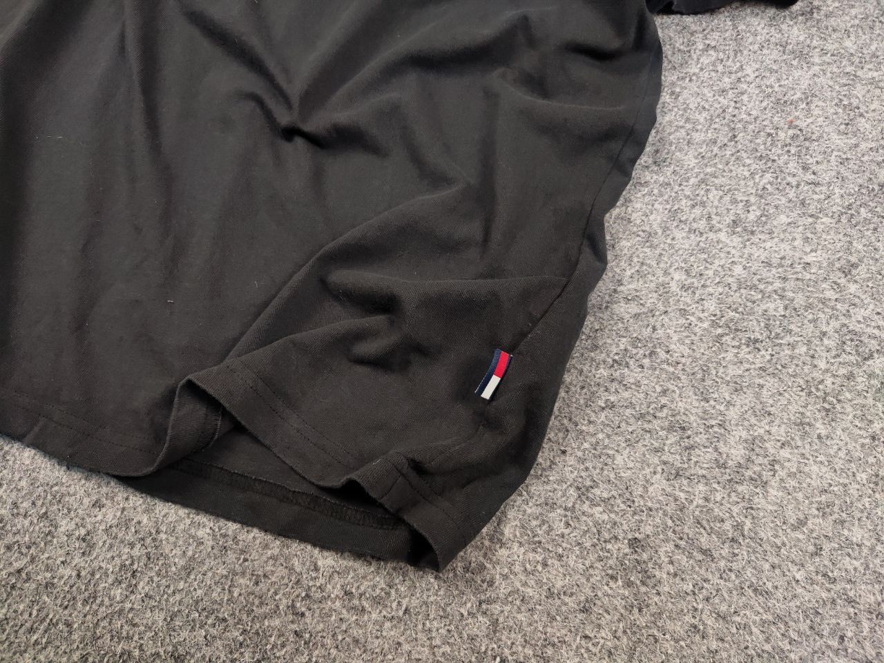 Tommy Hilfiger Tommy Hilfiger Keith Haring oversized Logo Graphite Shirt Size US XL / EU 56 / 4 - 6 Thumbnail