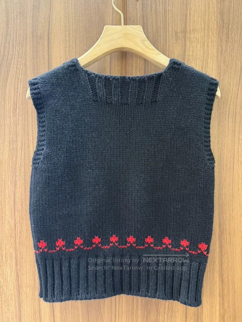 Dior Dior Valentine's Day Limited Rabbit Cashmere Knitted Vest Size XS / US 0-2 / IT 36-38 - 2 Thumbnail