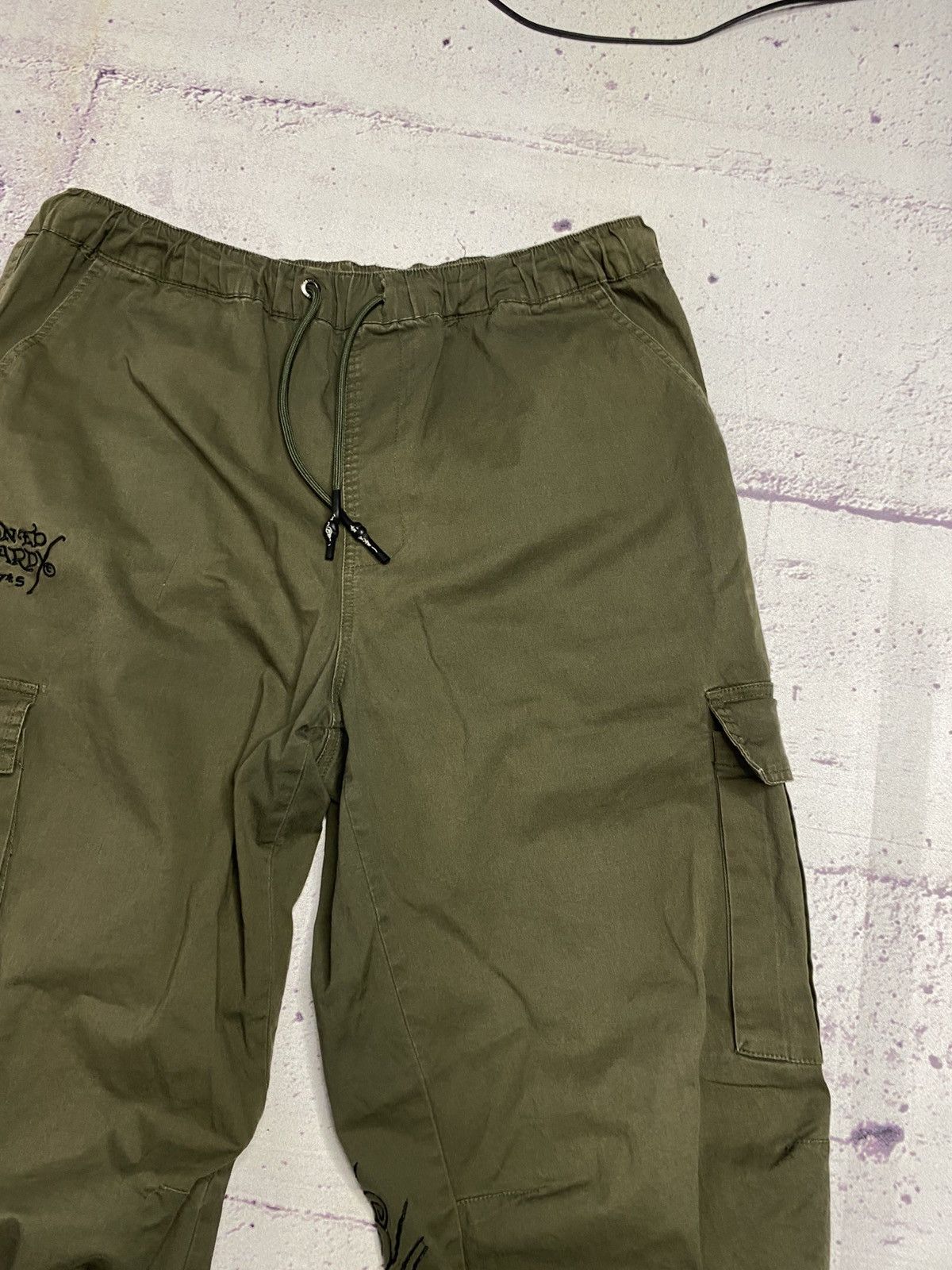 Ed Hardy Ed Hardy X Urban Outfitters Japanese Cargo Dragon Pants Size US 30 / EU 46 - 7 Thumbnail