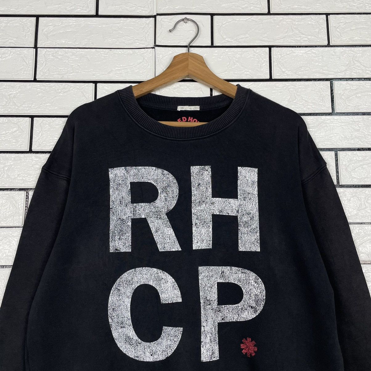 Other Red Hot Chilli Pepper Crewneck Sweatshirt Size US S / EU 44-46 / 1 - 2 Thumbnail