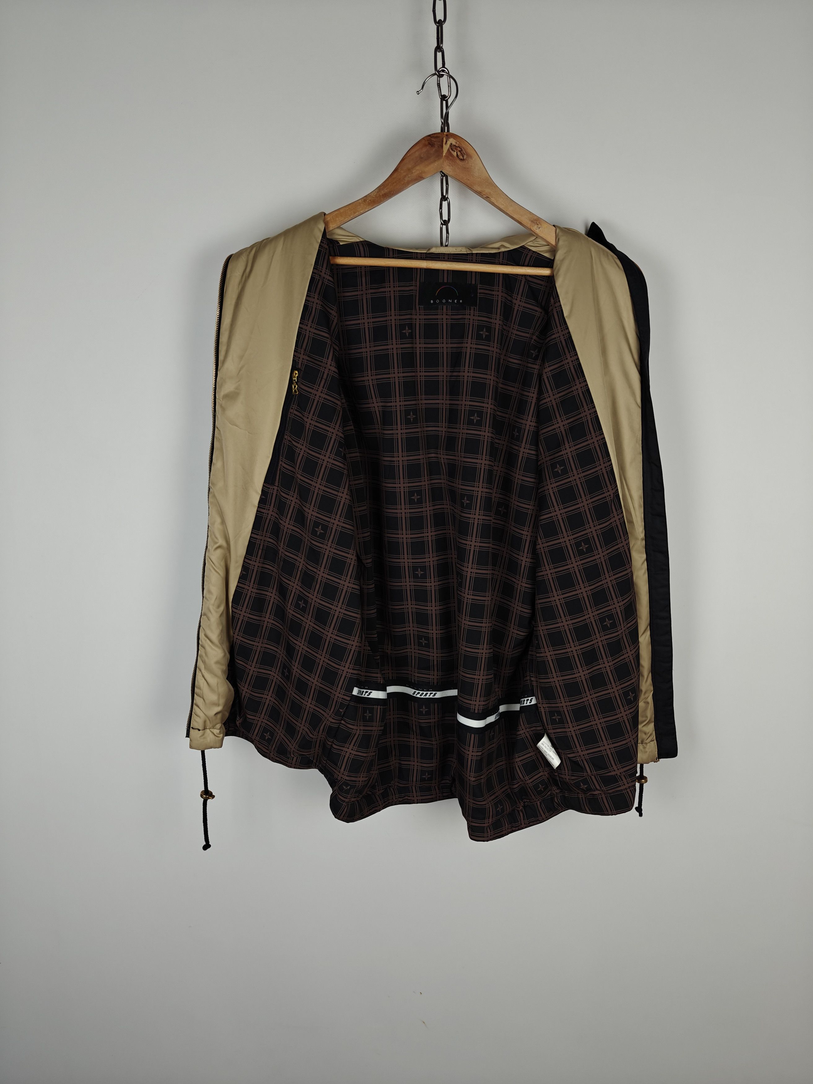 Bogner Bogner VTG Jacket Stars Hooded size M-L Size US L / EU 52-54 / 3 - 11 Thumbnail