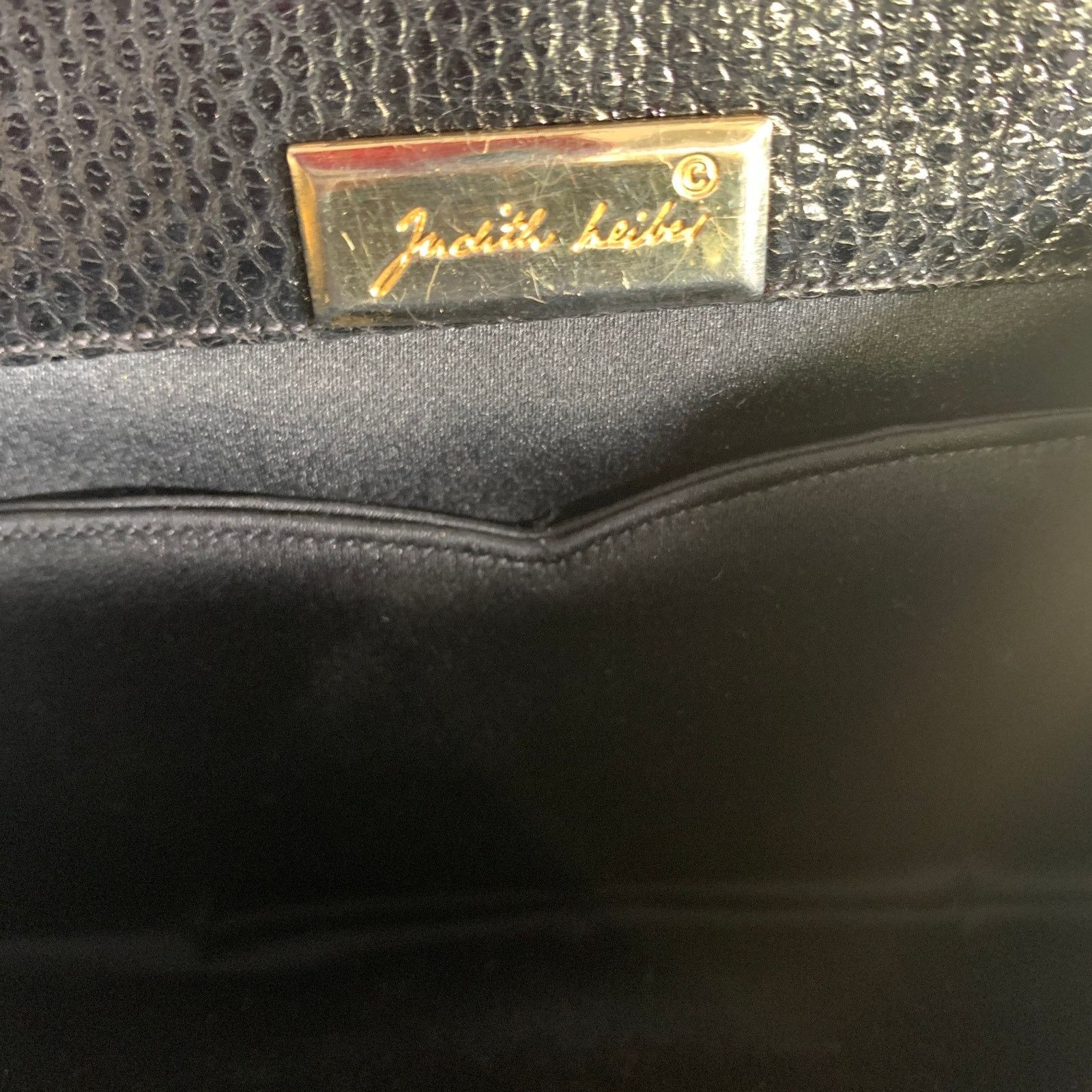 Judith Leiber JUDITH LEIBER Black Gold Snakeskin Clutch Handbag Size ONE SIZE - 8 Thumbnail
