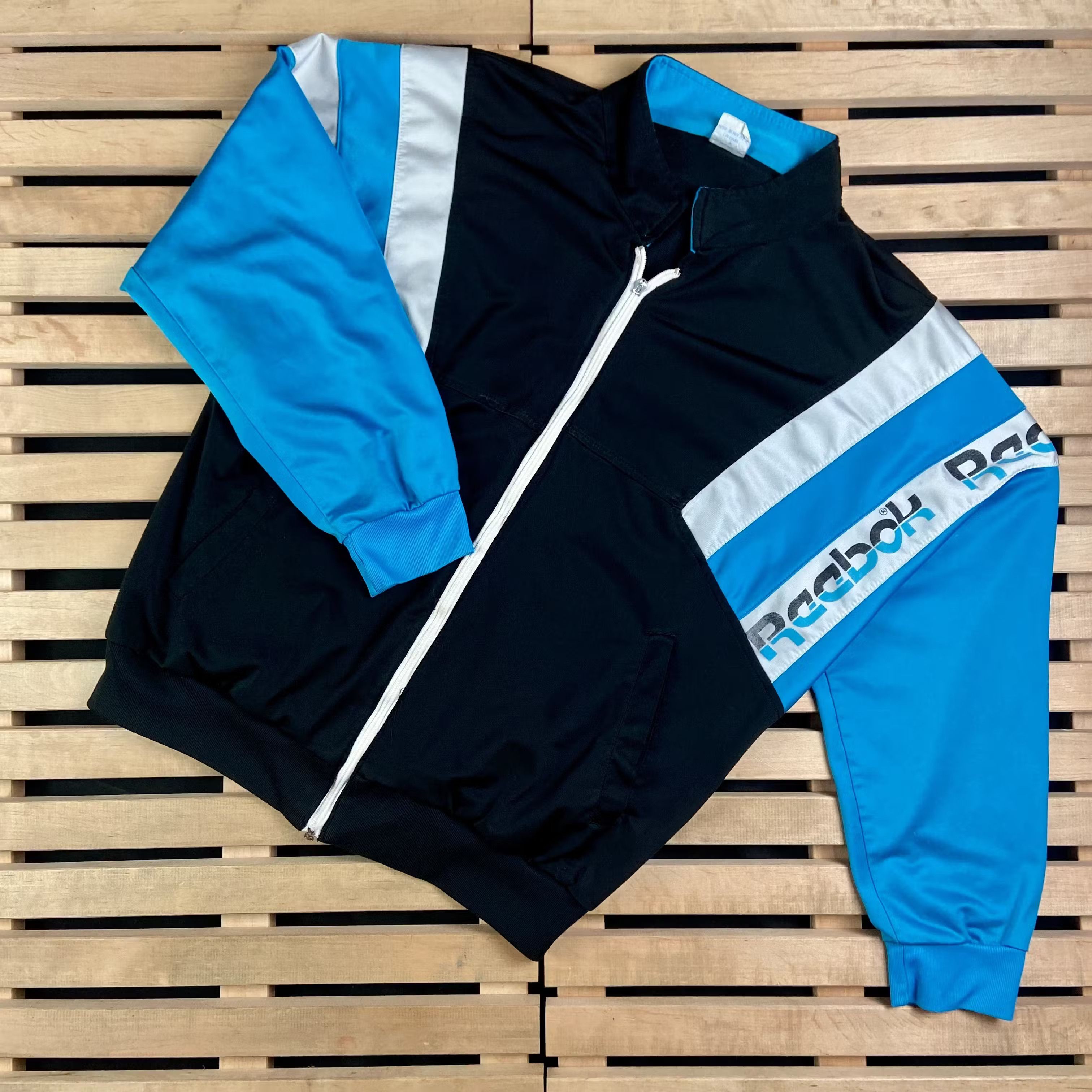 Reebok × Vintage Mens Bomber Jacket Reebok Vintage Size L Size US L / EU 52-54 / 3 - 1 Thumbnail