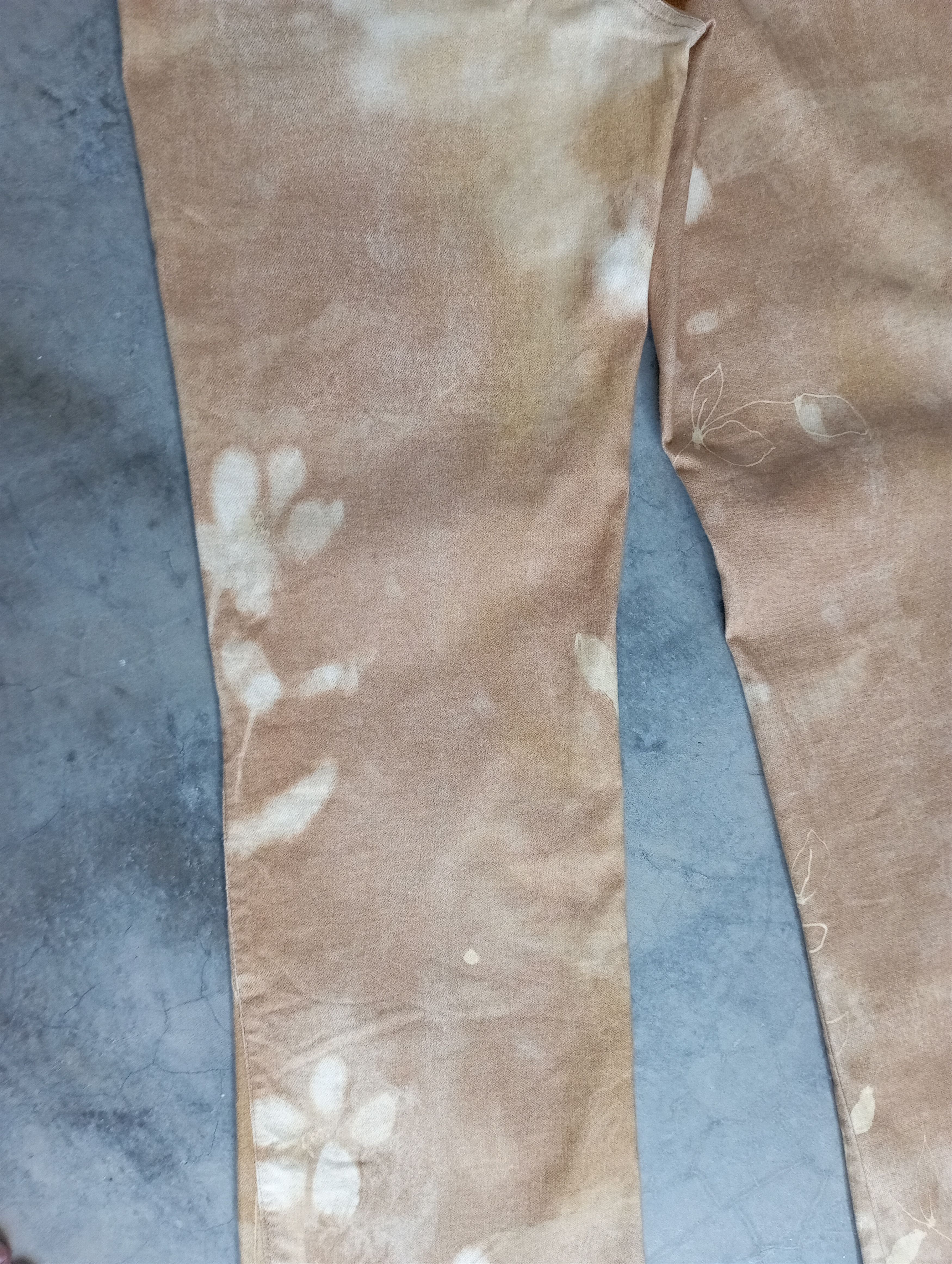 Le Grande Bleu (L.G.B.) Flare Jeans Made In Italy No Kaoi Mud Bootcut Jeans Size US 28 / EU 44 - 13 Thumbnail