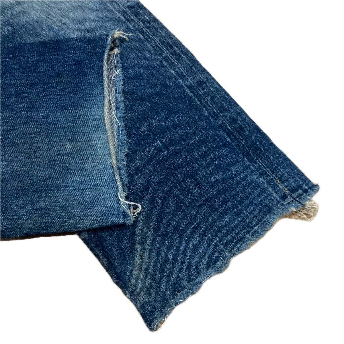 VINTAGE 30x34 LEVI’S BIG E 501XX SELVEDGE DISTRESSED JEANS