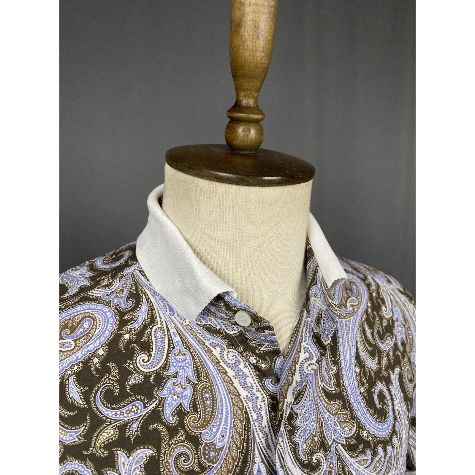 Brioni Brioni Men's Multicolor Blue Paisley Shortsleeve Shirt Size Size US XL / EU 56 / 4 - 6 Thumbnail