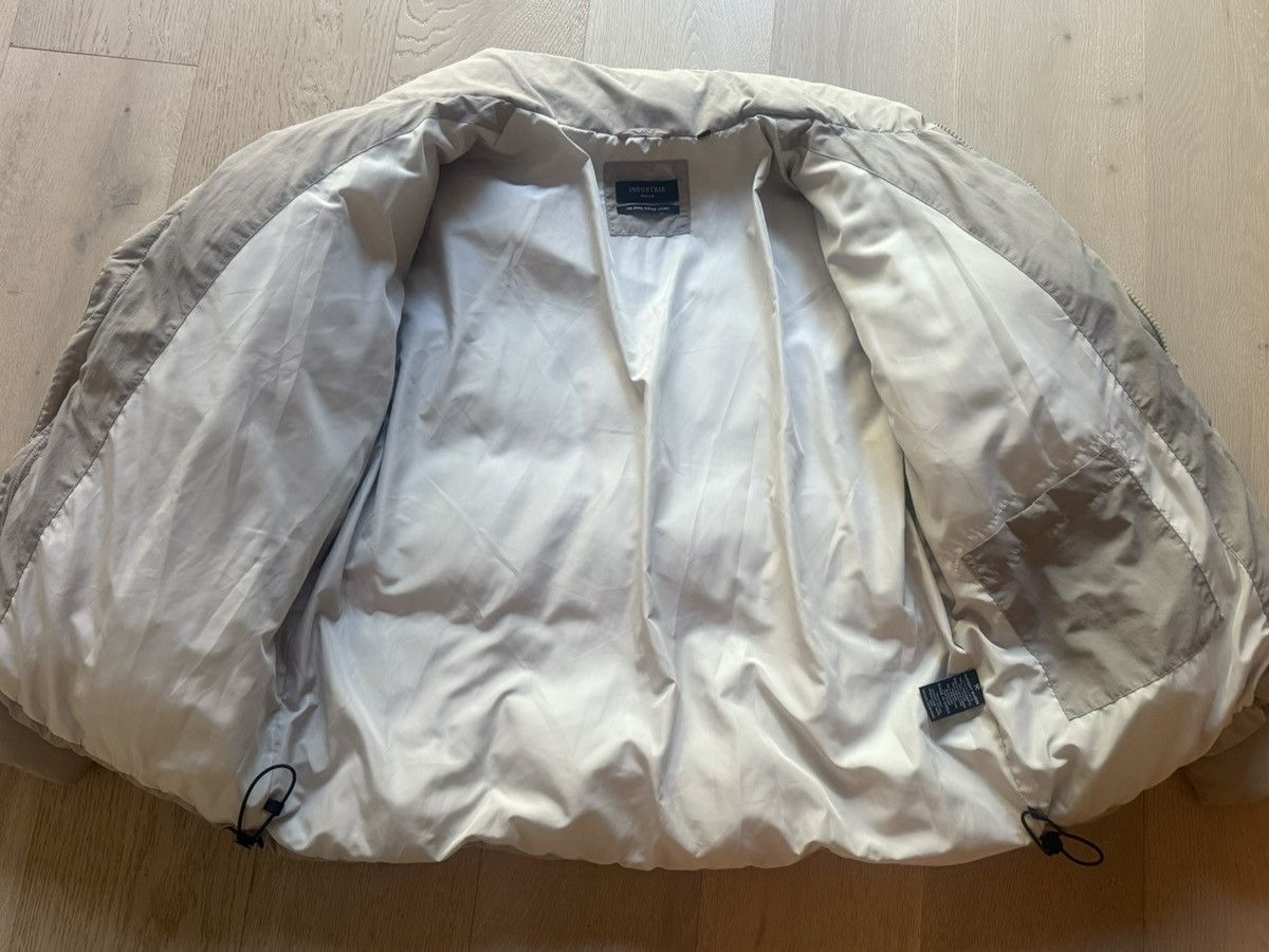 Industrie Industrie The Seoul Puffer Jacket “Whale” Color Size Medium Size US M / EU 48-50 / 2 - 3 Thumbnail