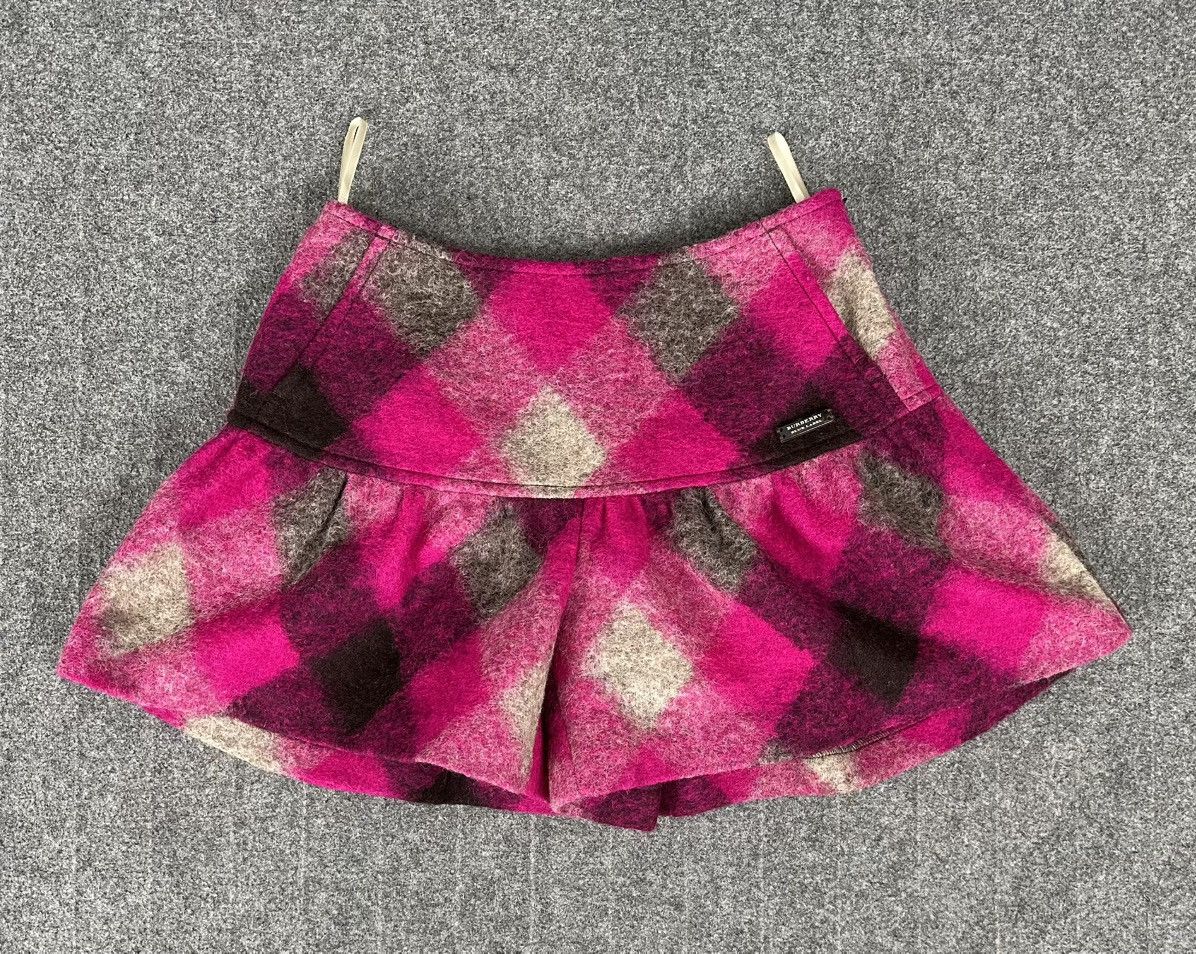 Burberry Burberry - Blue Label Vintage - Plaid Mohair Short/Skirt Size 25" / US 0 / IT 36 - 1 Thumbnail