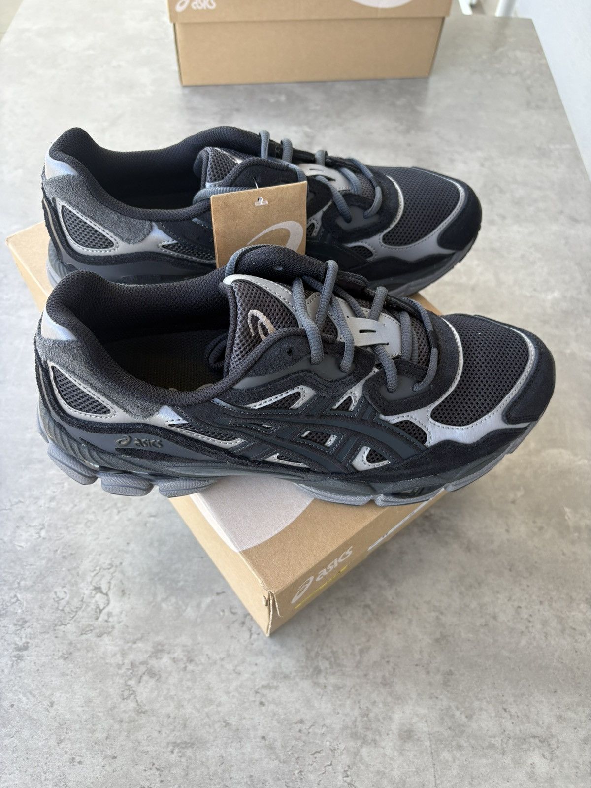 Asics Asics Gel-NYC Grey Balck Size US 9.5 / EU 42-43 - 5 Thumbnail