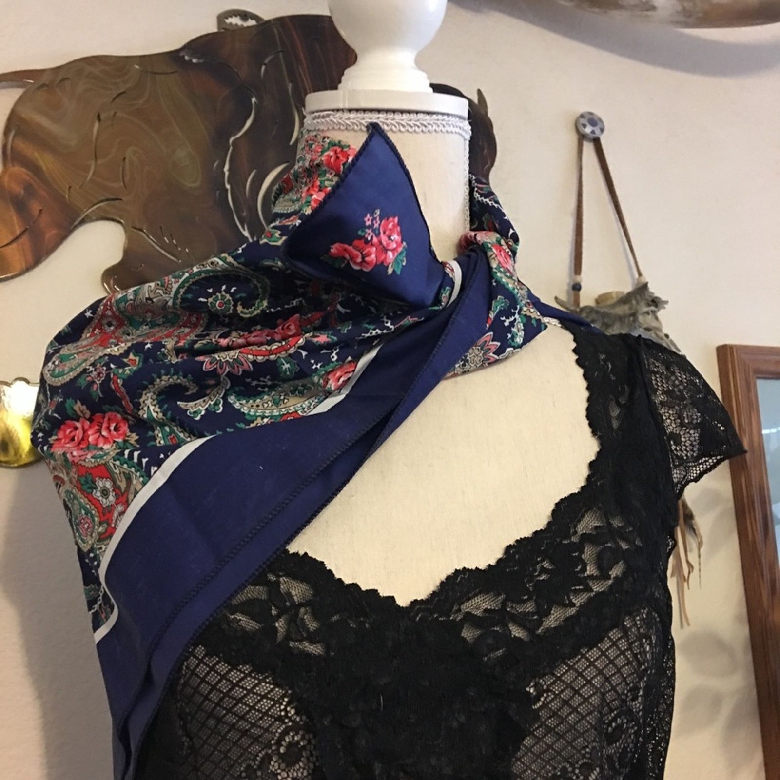 Other Navy pink floral paisley scarf 30” x 30” Size ONE SIZE - 1 Thumbnail