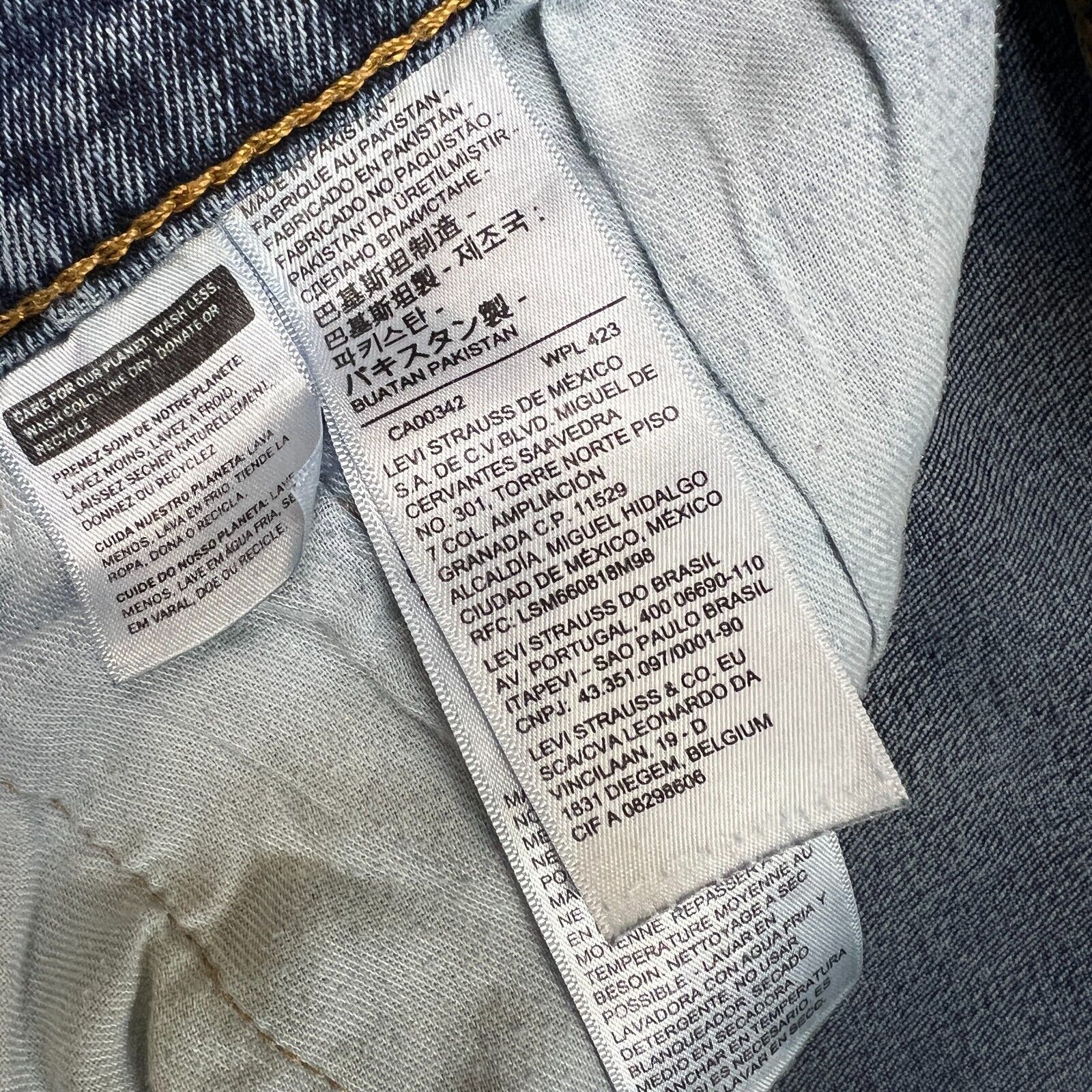 Levi's × Vintage Levi's 505 Jean 34x34 Regular Straight Leg Distressed Denim Size US 34 / EU 50 - 10 Thumbnail
