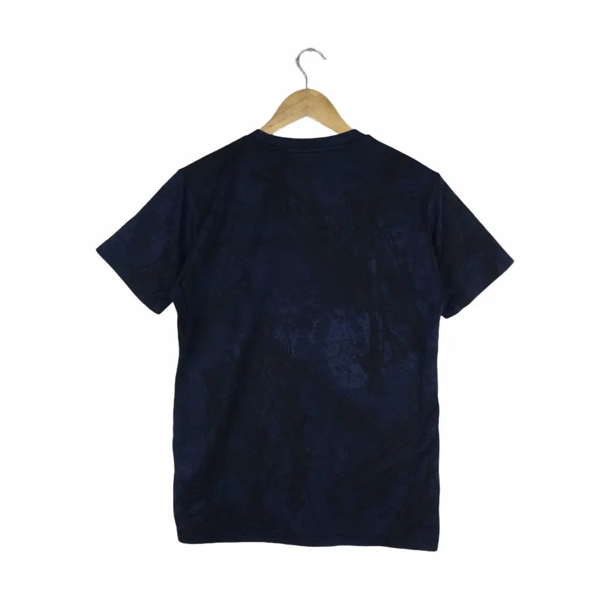Uniqlo UNIQLO x MEGURU YAMAGUCHI Splitting Horizon Art Tee Shirt Size US M / EU 48-50 / 2 - 3 Thumbnail