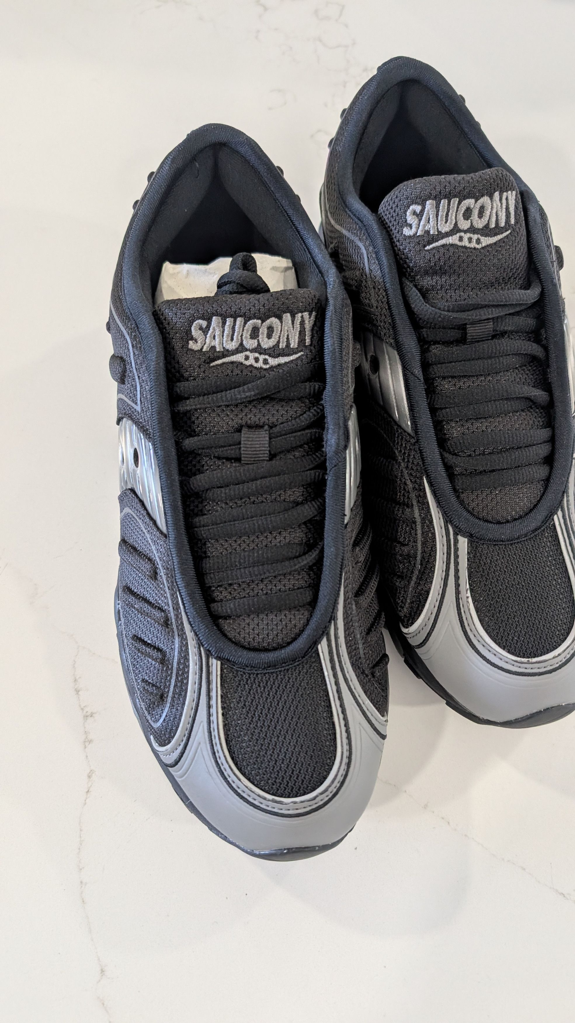 Saucony Saucony Matrix Black Metallic Sneakers Men’s 10 Size US 11.5 / IT 41.5 - 16 Thumbnail