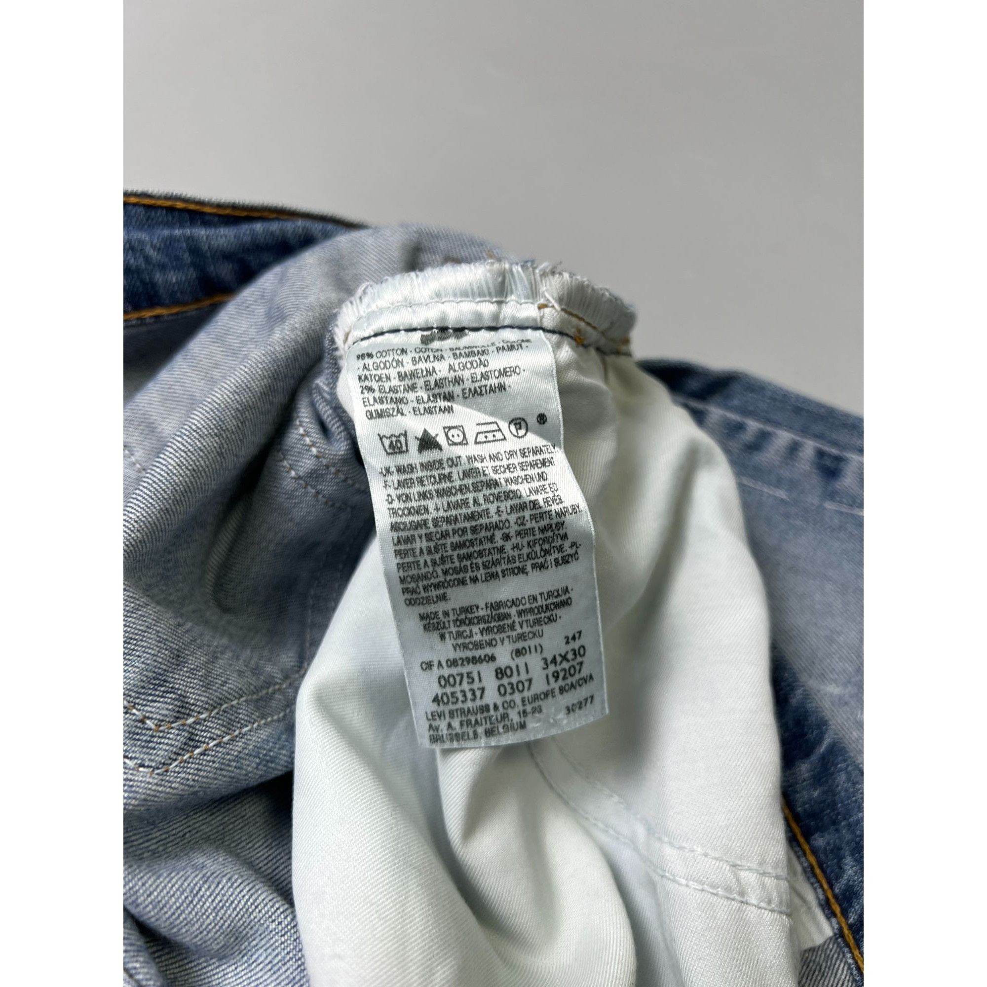 Levi's Vintage Clothing Levi’s Vintage Distressed Denim Jeans Pants (Y1048) Size US 34 / EU 50 - 11 Thumbnail