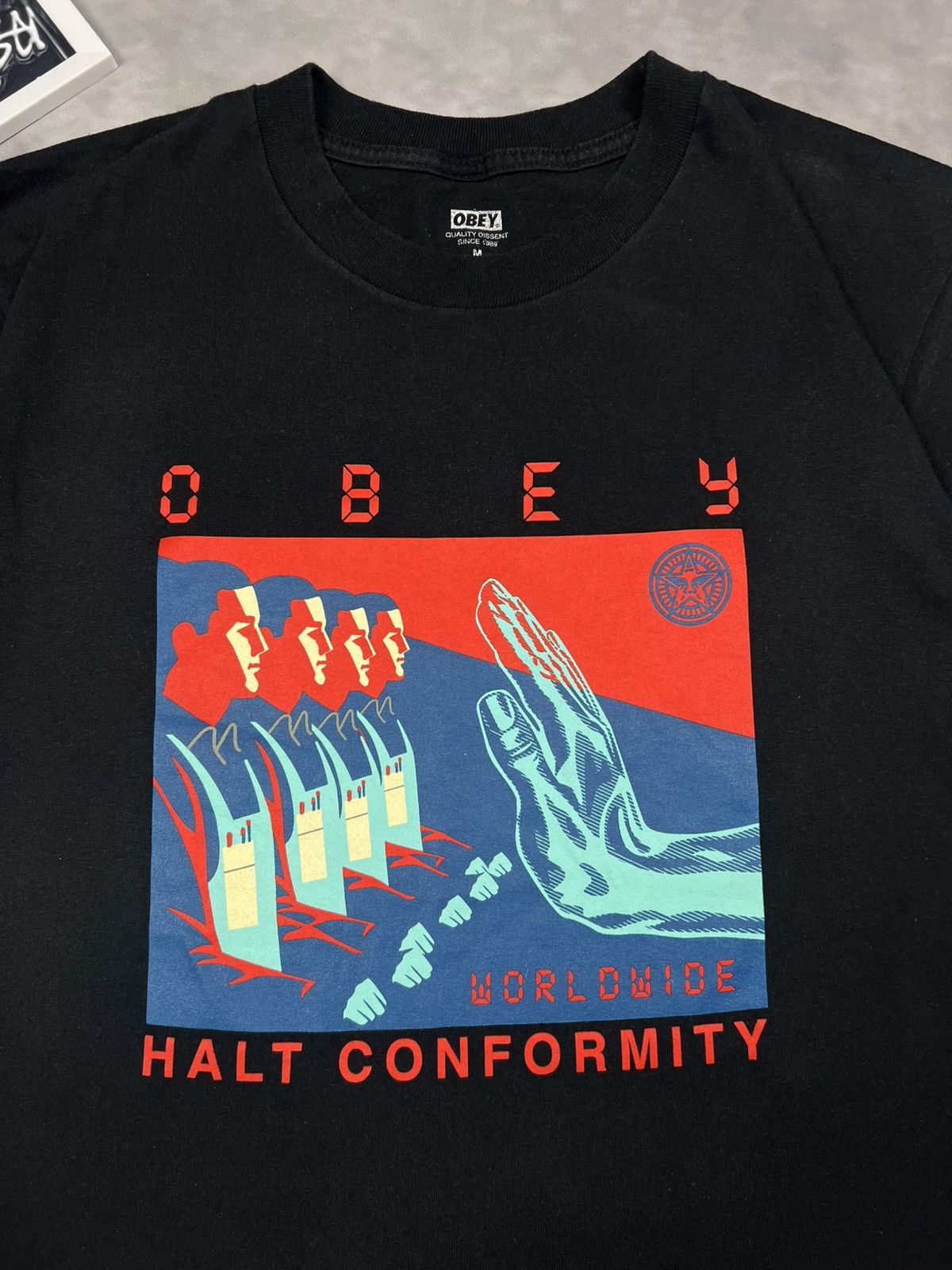 Obey Obey "Halt Conformity" Graphic Tee Black Size M Excellent C. Size US M / EU 48-50 / 2 - 3 Thumbnail