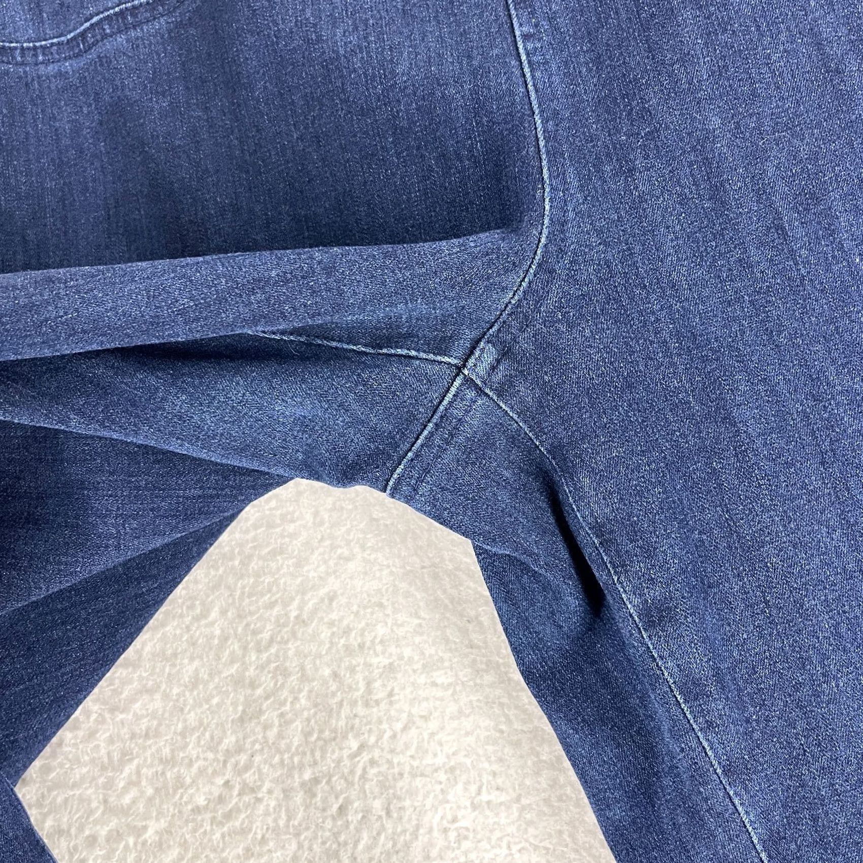 Vintage L.L. Bean Jeans Women Size 12 M/T Blue Denim Classic Fit Pull On Stretch Jegging Size 34" / US 12 / IT 48 - 4 Thumbnail