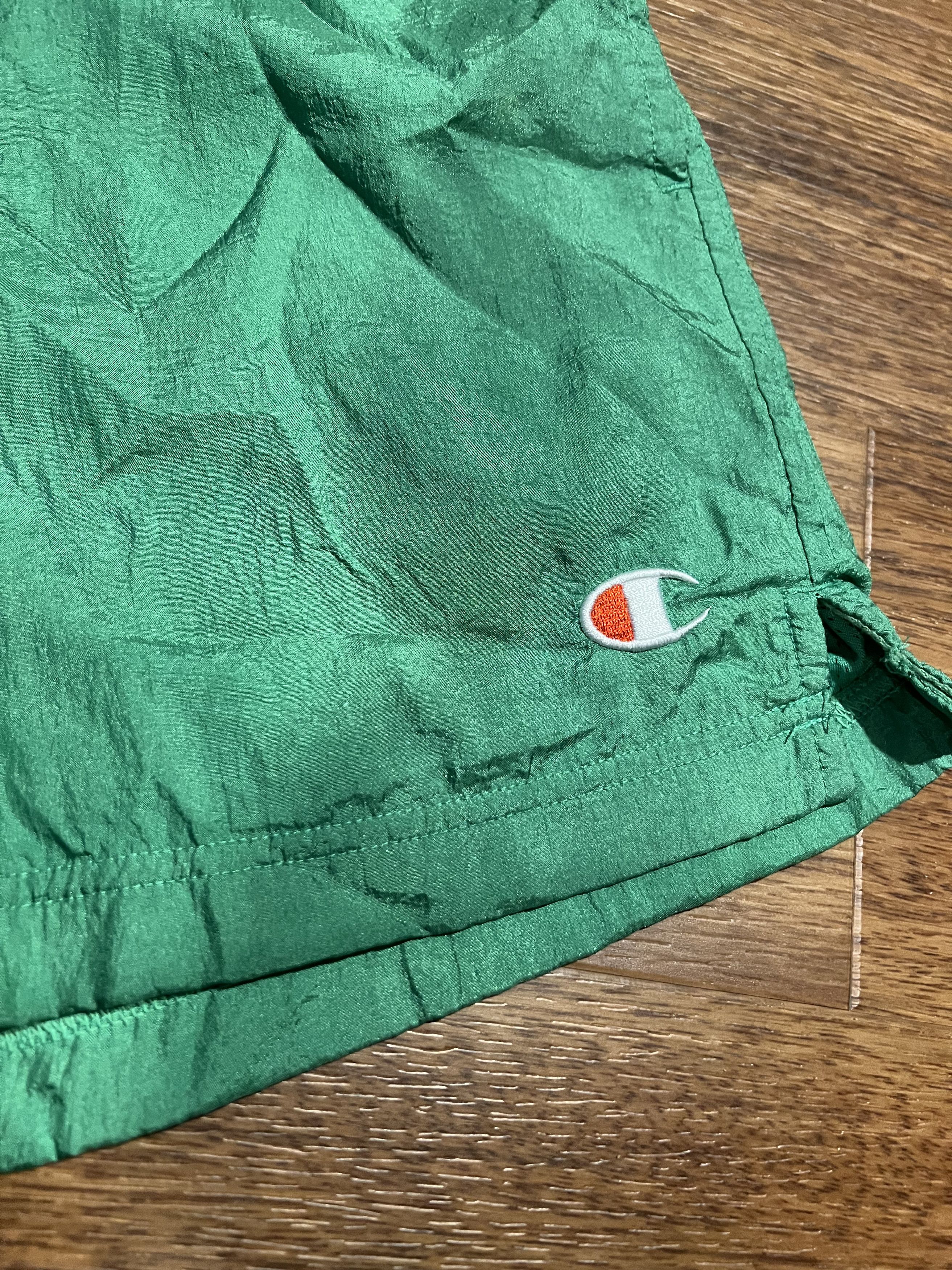 Champion VINTAGE CHAMPION NYLON SHORTS Size US 30 / EU 46 - 2 Thumbnail