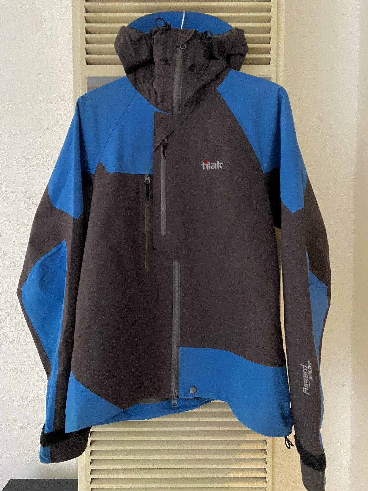 Tilak Asgard gore tex shell size M | Grailed