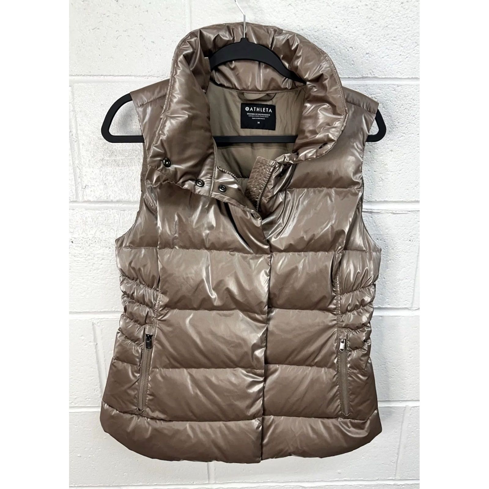 Athleta Athleta Vest Puffer Nylon Down Pyrite Shine Multicolor Women’s M Nightwear? Size M / US 6-8 / IT 42-44 - 3 Thumbnail