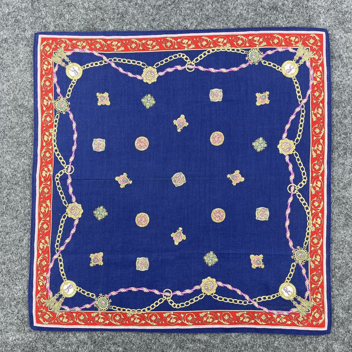 Vintage Roberta Di Camerino Handkerchief / Neckerchief B379 Size ONE SIZE - 2 Thumbnail