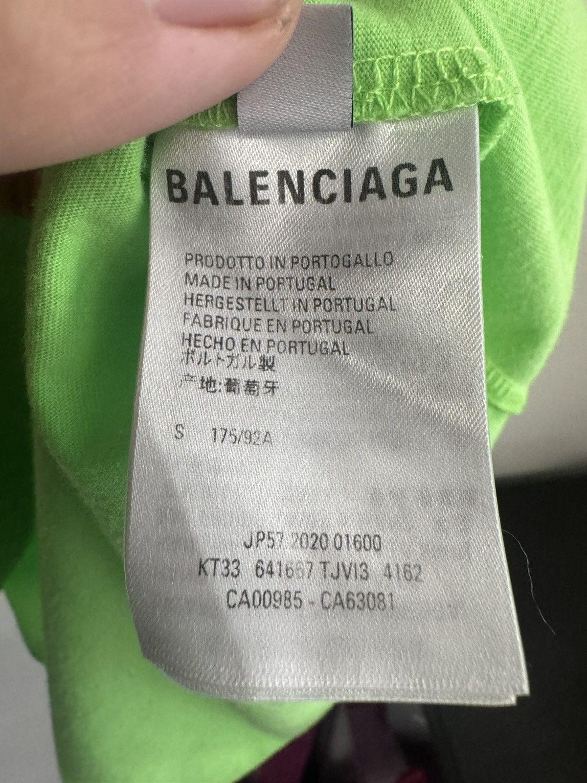 Balenciaga BALENCIAGA Languages Long Sleeve T Shirt Neon Green Size US L / EU 52-54 / 3 - 4 Thumbnail