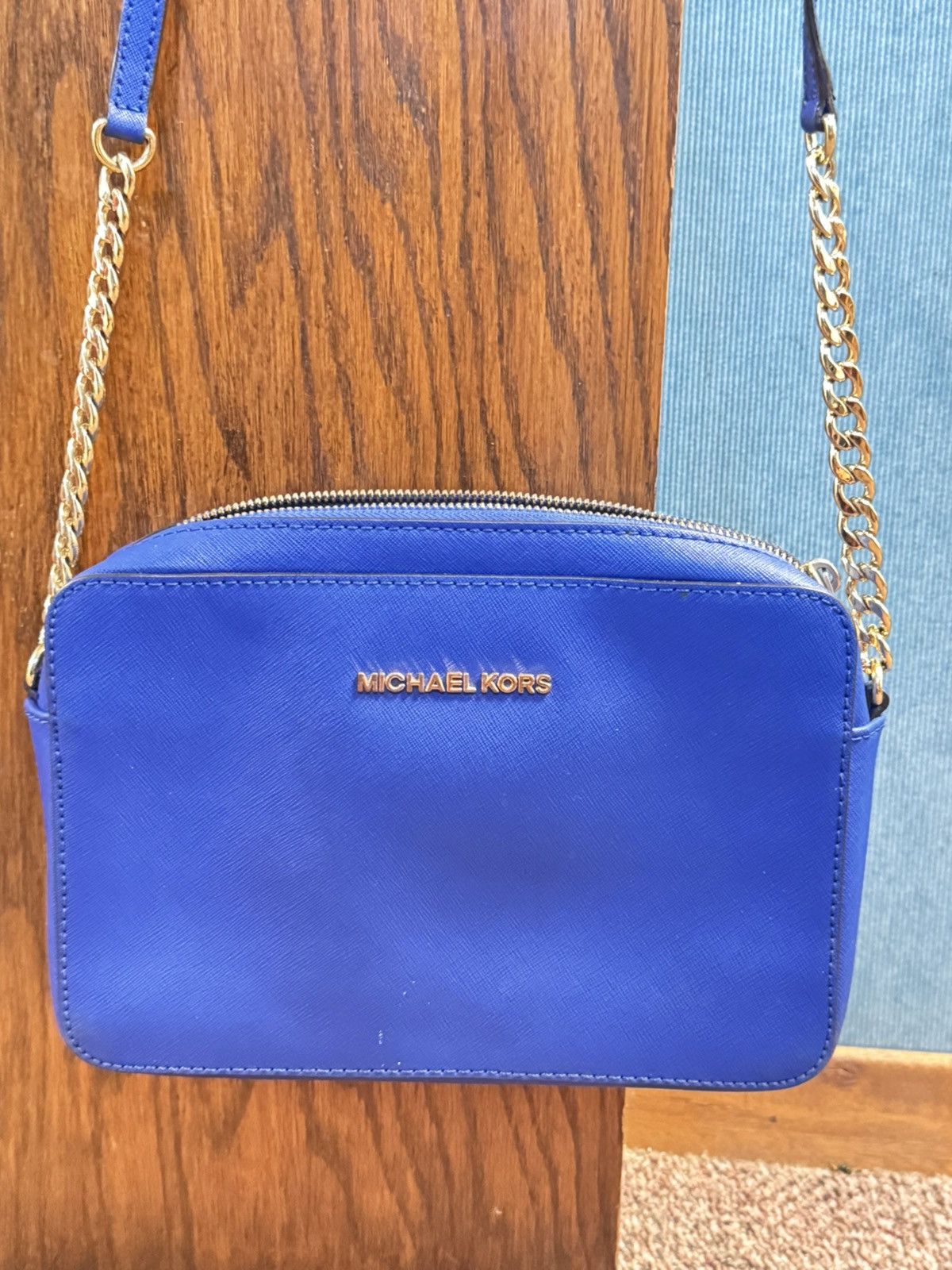 Michael Kors Authentic MK Jet Set Large Saffiano Leather Crossbody Bag Size ONE SIZE - 1 Thumbnail