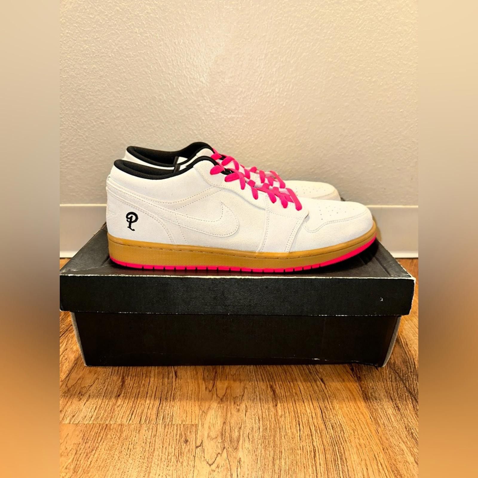 Jordan Brand Jordan 1 Low Sneaker Politics Size US 12 / EU 45 - 1 Thumbnail