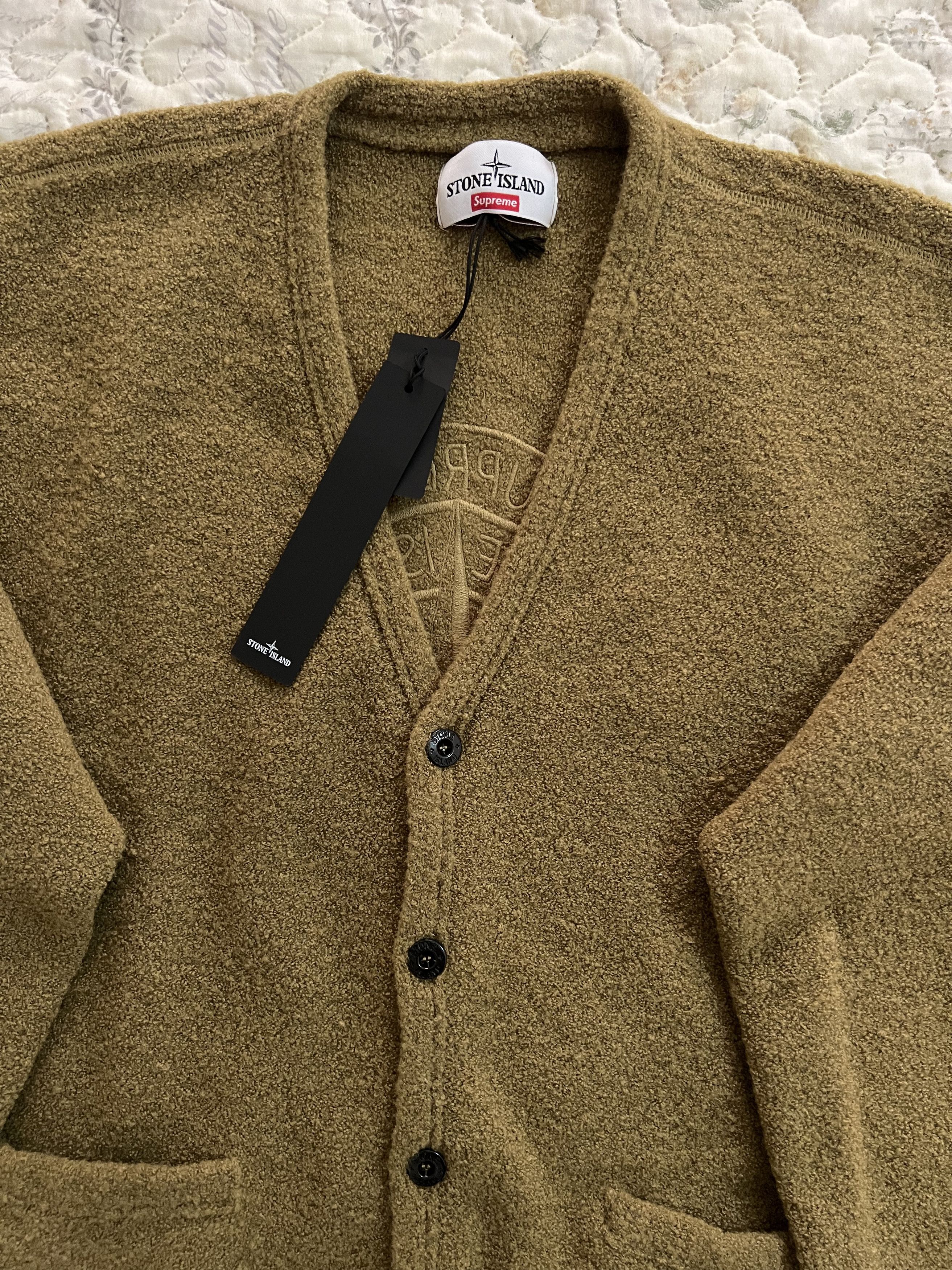 Stone Island × Supreme Supreme Stone Island Bouclé Cardigan olive M Size US M / EU 48-50 / 2 - 5 Thumbnail