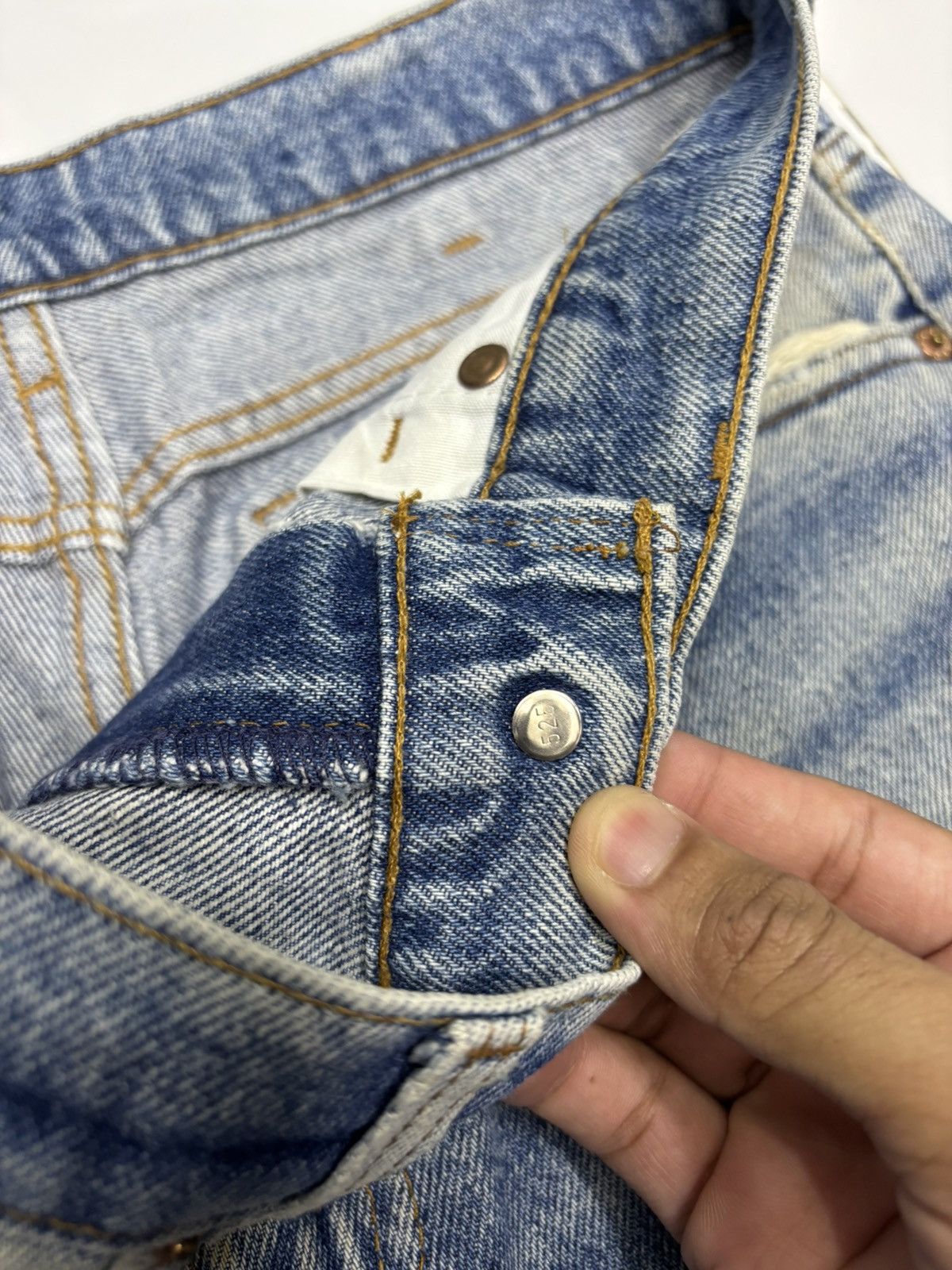 Levi's × Vintage 🔥Vintage Levis 505 Blue Wash Distressed Denim Jeans Size US 30 / EU 46 - 10 Thumbnail